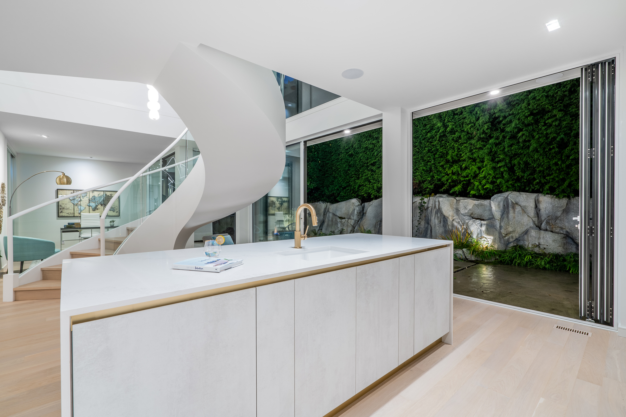 at 655 Beachview Drive, Deep Cove, North Vancouver