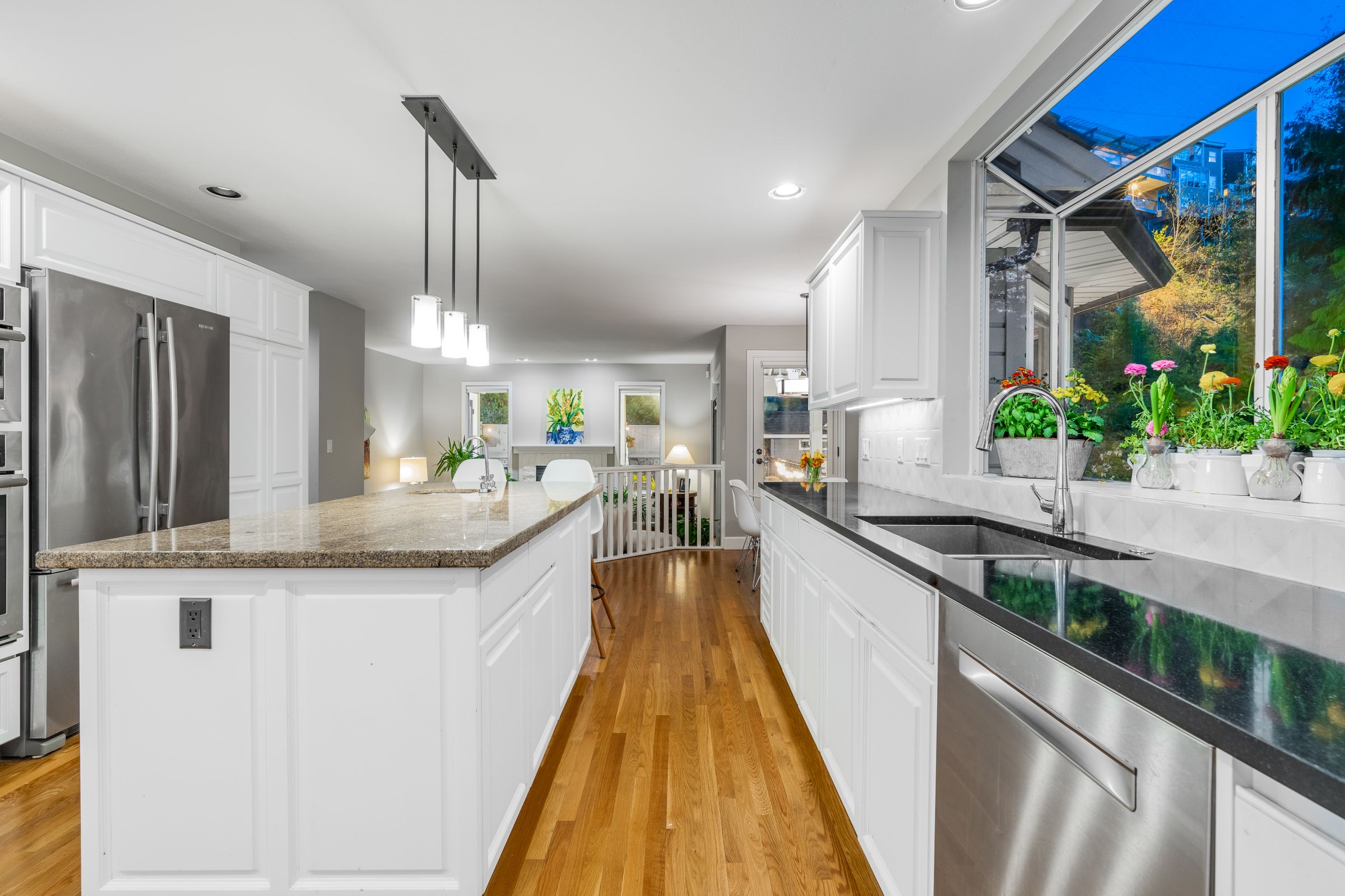 at 5612 Westhaven Court, Eagle Harbour, West Vancouver