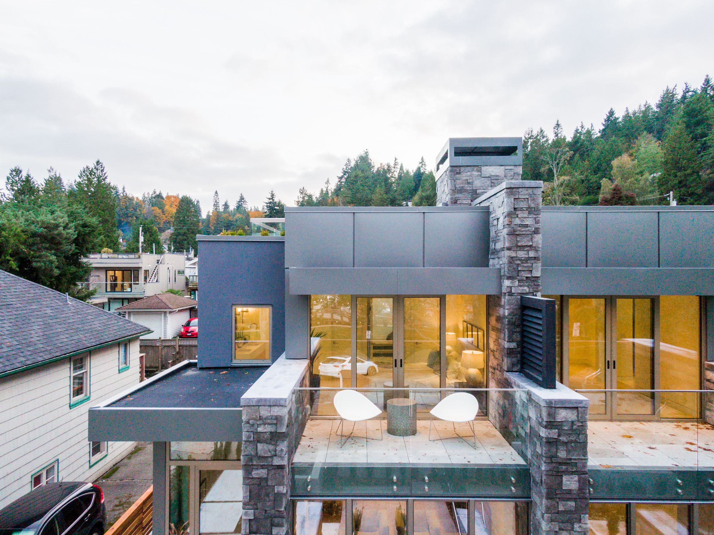 at 6478 Bay Street, Horseshoe Bay WV, West Vancouver