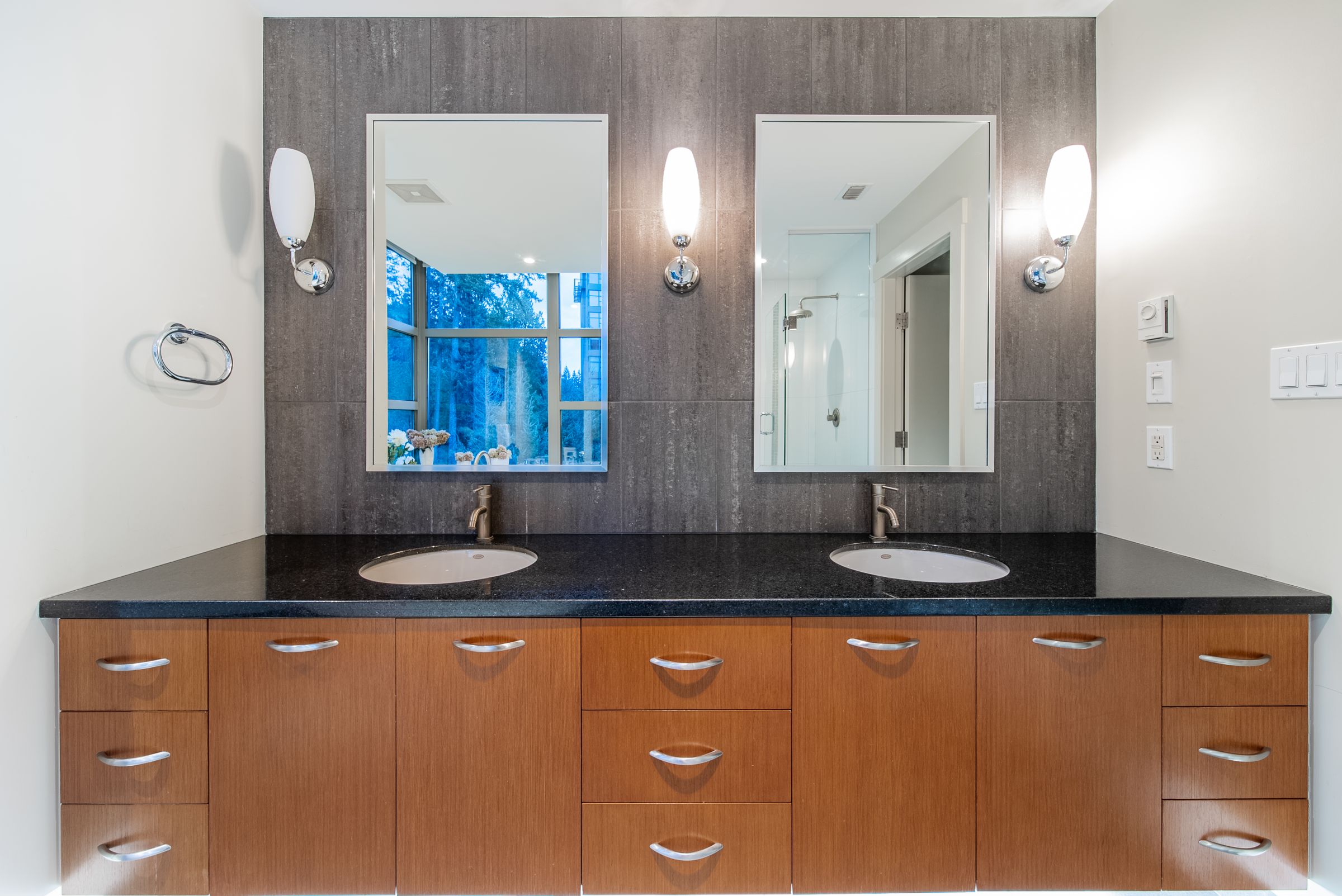 at 803 - 3335 Cypress Place, Cypress Park Estates, West Vancouver