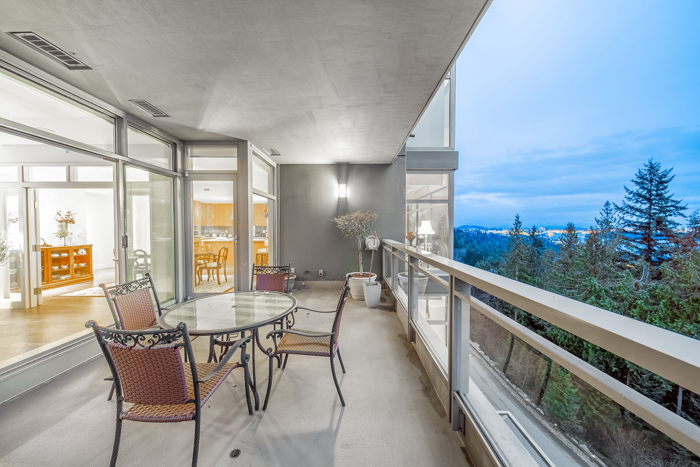 at 803 - 3335 Cypress Place, Cypress Park Estates, West Vancouver