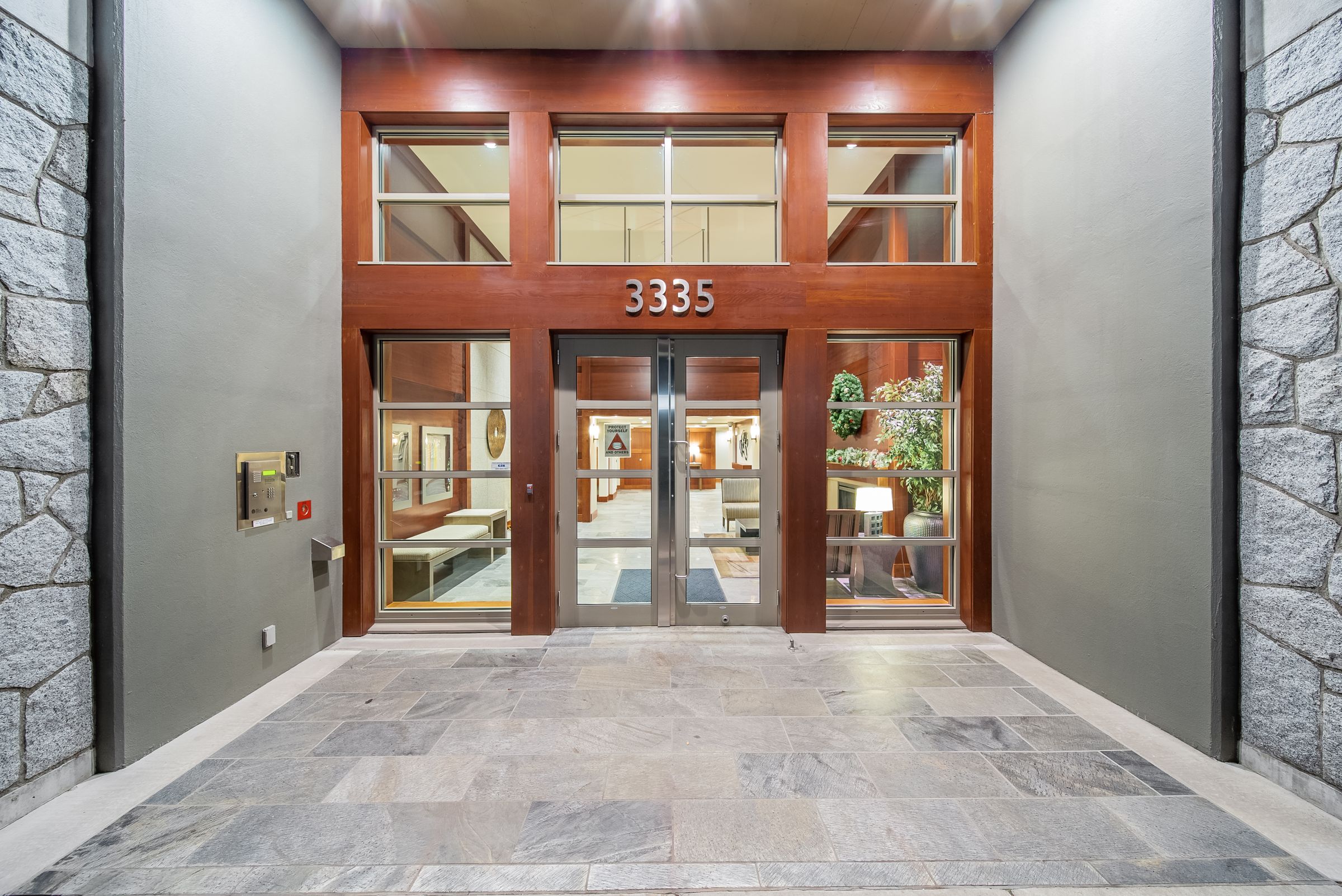 at 803 - 3335 Cypress Place, Cypress Park Estates, West Vancouver