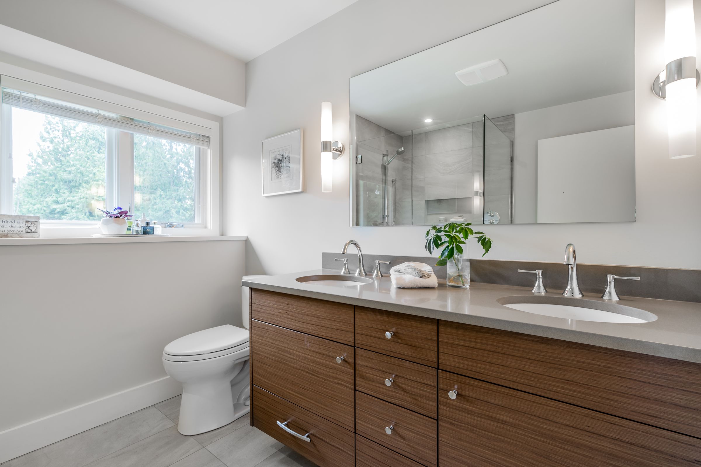 at 4622 Caulfeild Drive, Caulfeild, West Vancouver