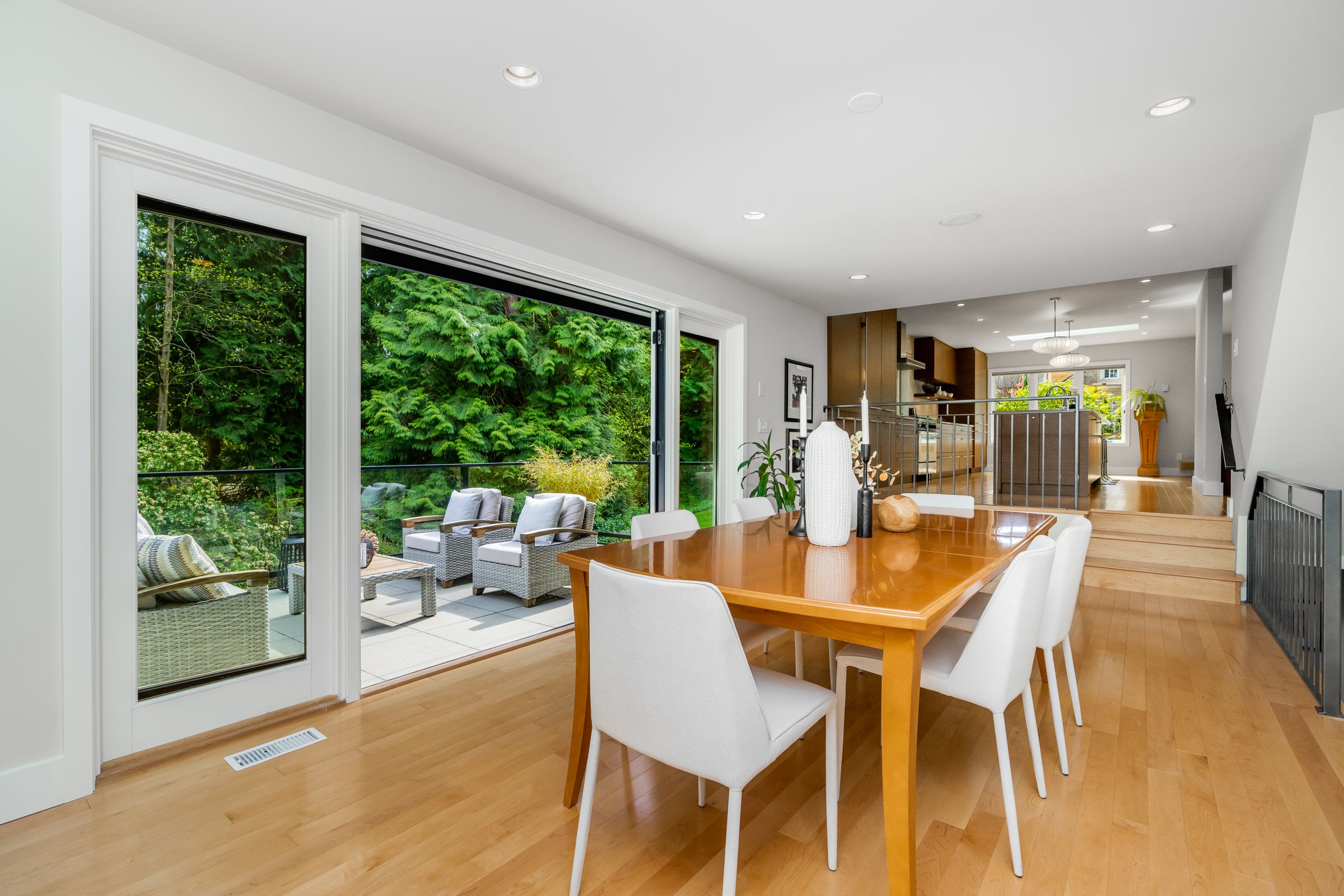 at 4622 Caulfeild Drive, Caulfeild, West Vancouver