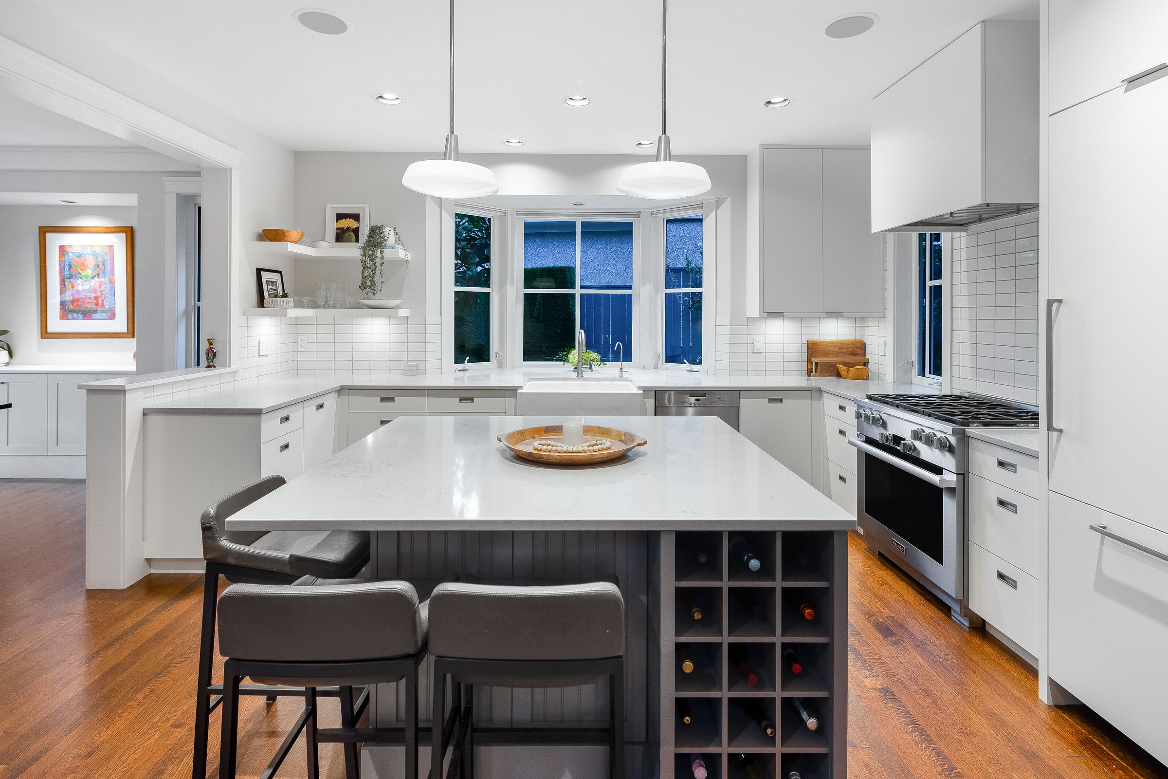 at 2813 Bellevue Avenue, Dundarave, West Vancouver