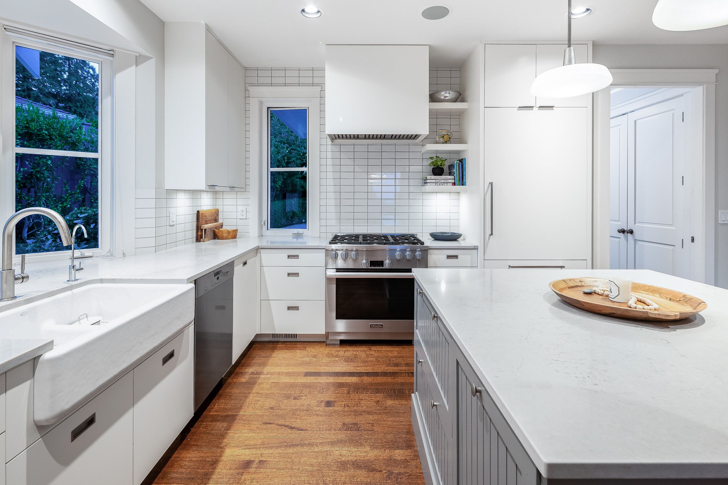 at 2813 Bellevue Avenue, Dundarave, West Vancouver