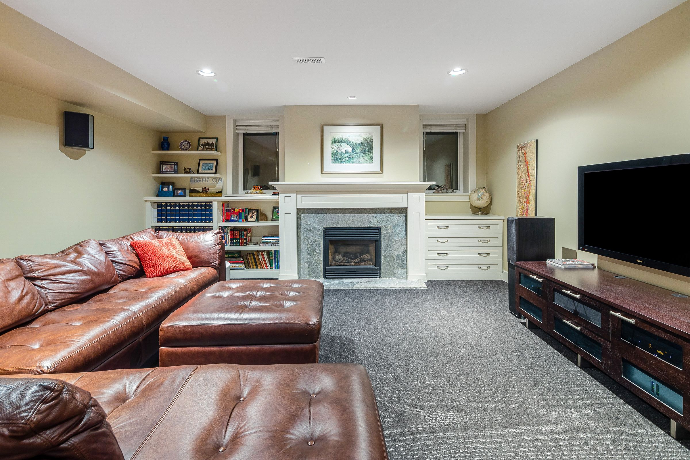 at 2813 Bellevue Avenue, Dundarave, West Vancouver