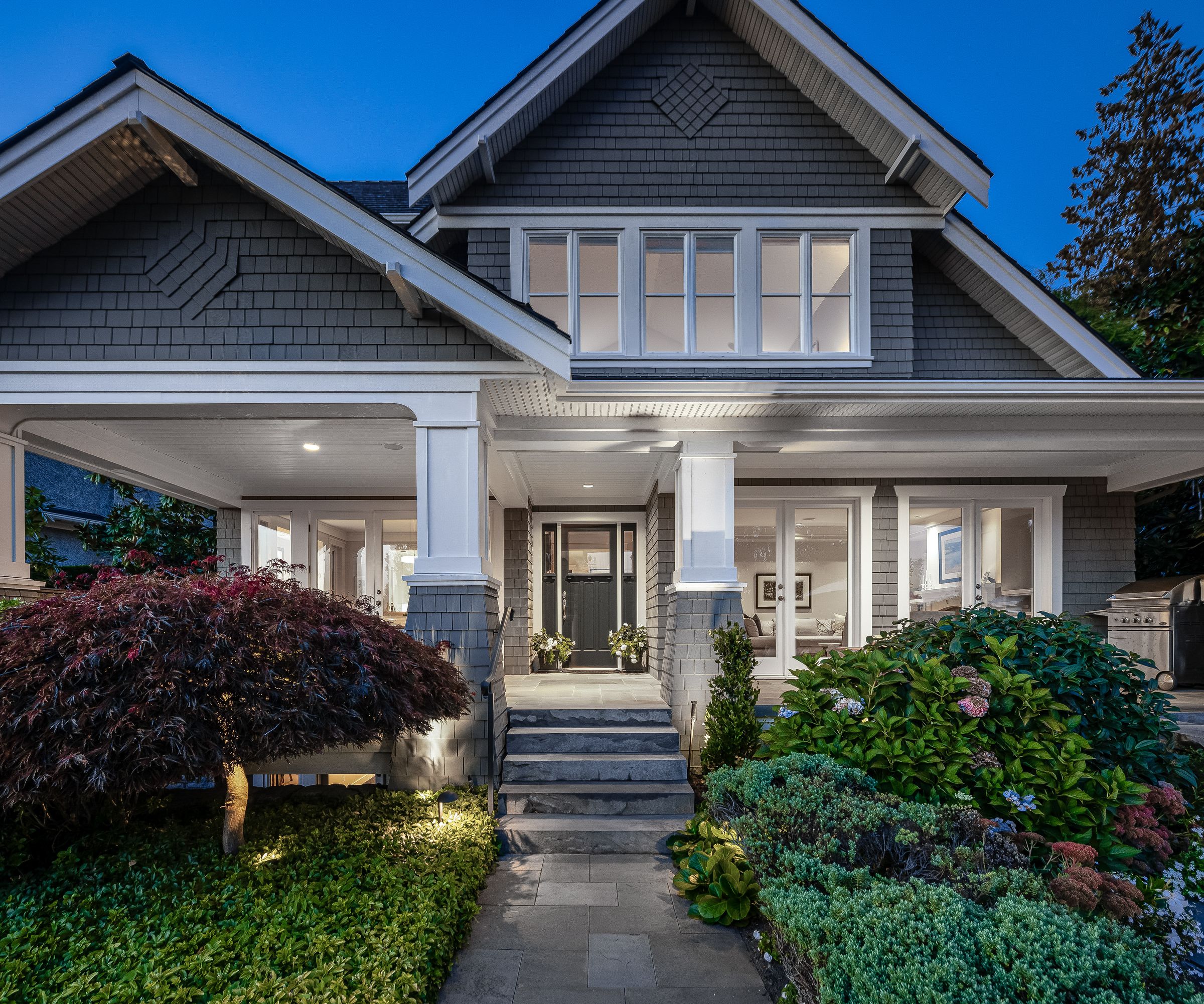 at 2813 Bellevue Avenue, Dundarave, West Vancouver