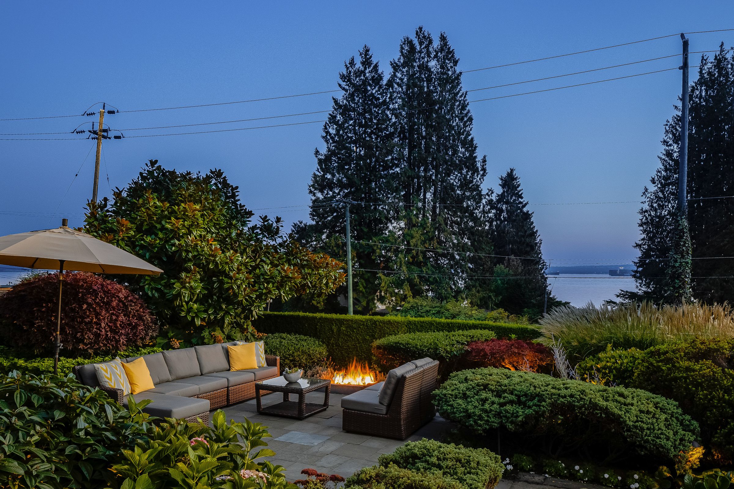 at 2813 Bellevue Avenue, Dundarave, West Vancouver
