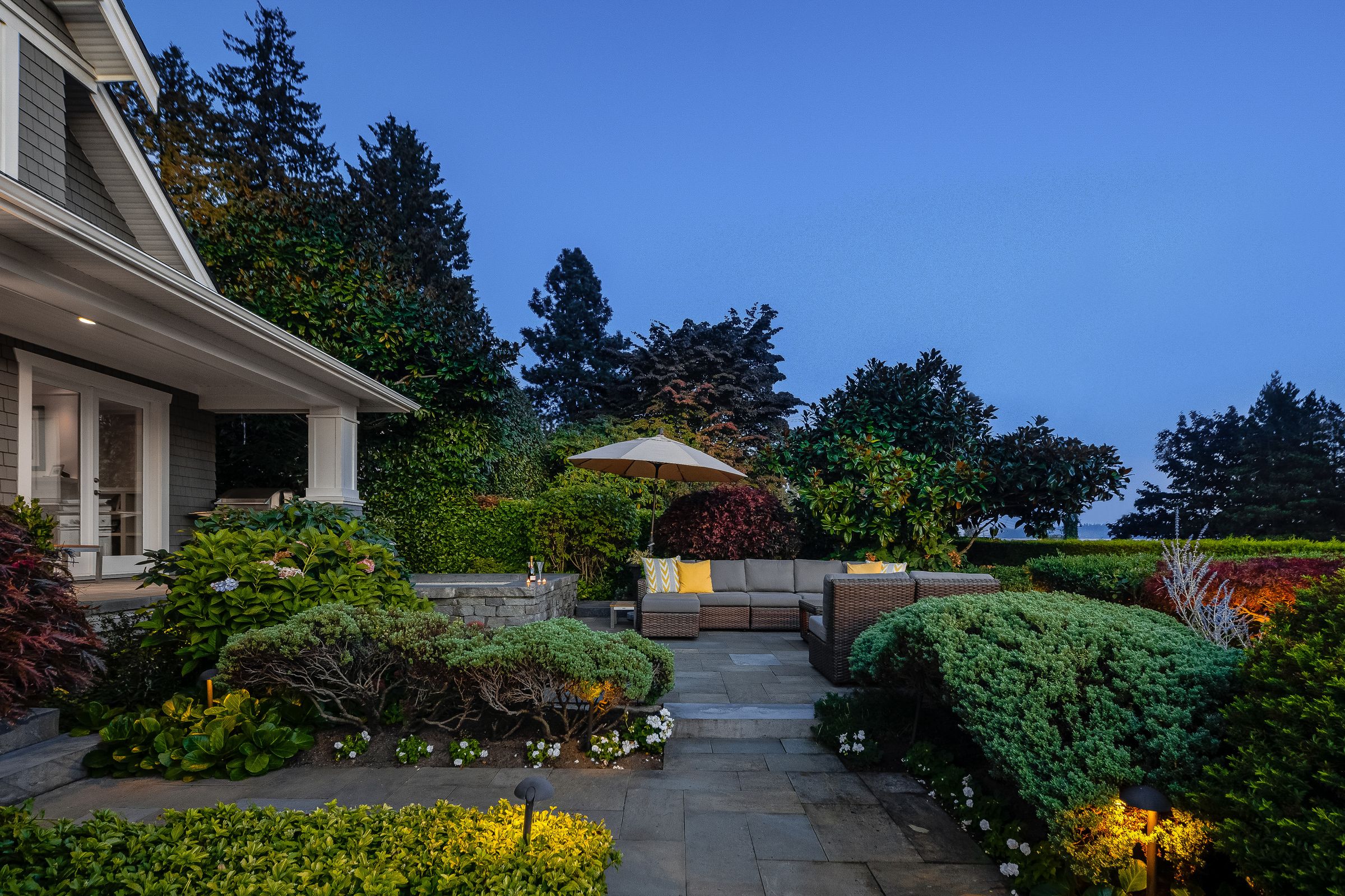 at 2813 Bellevue Avenue, Dundarave, West Vancouver