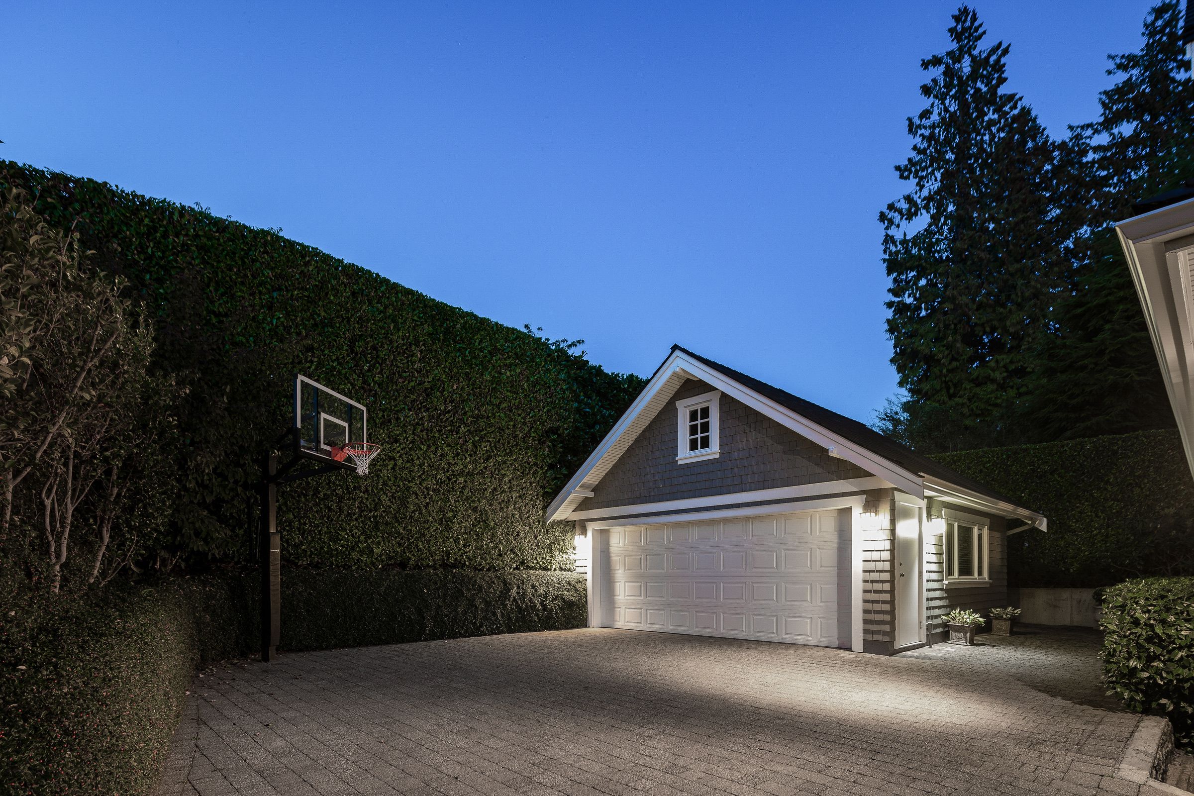 at 2813 Bellevue Avenue, Dundarave, West Vancouver