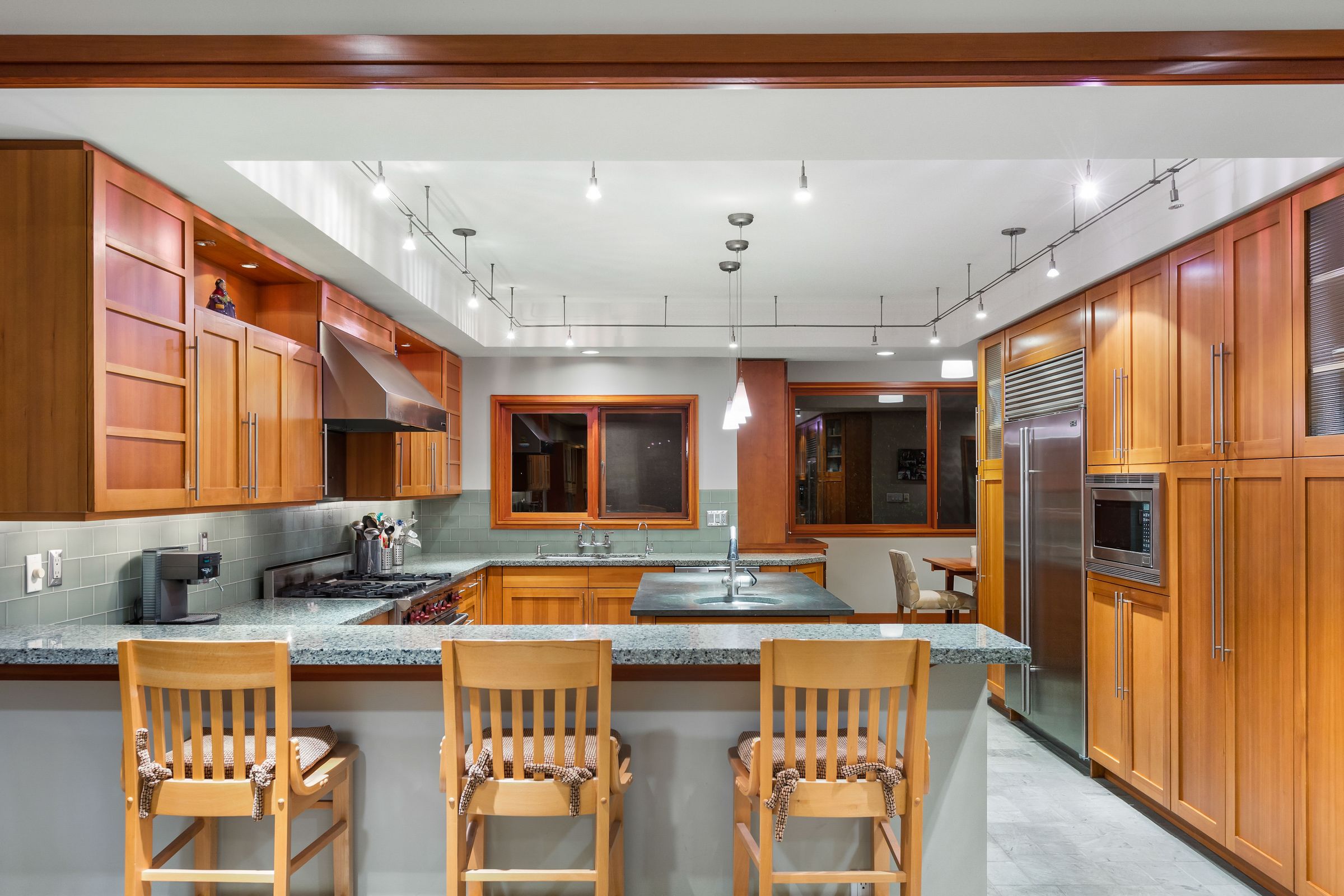 at 625 Glenmaroon Road, British Properties, West Vancouver