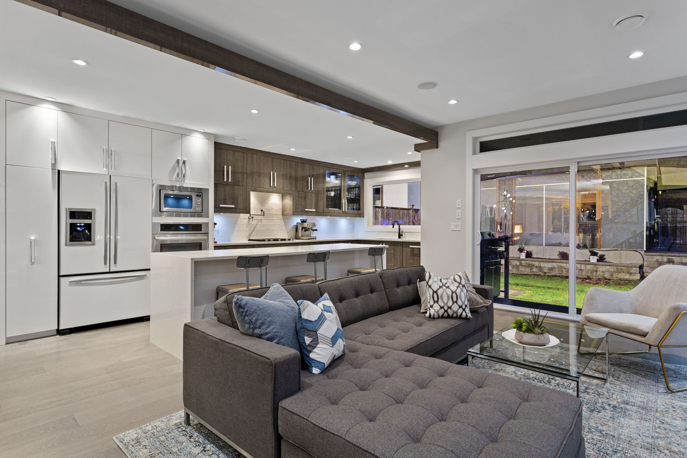 at 604 E 22nd, Boulevard, North Vancouver