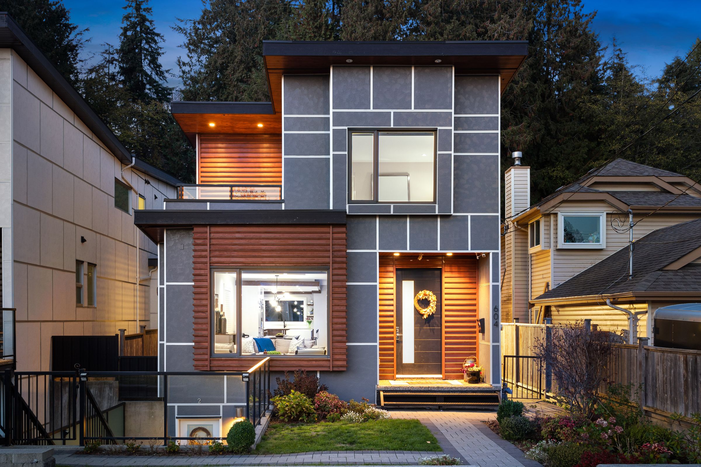 at 604 E 22nd, Boulevard, North Vancouver