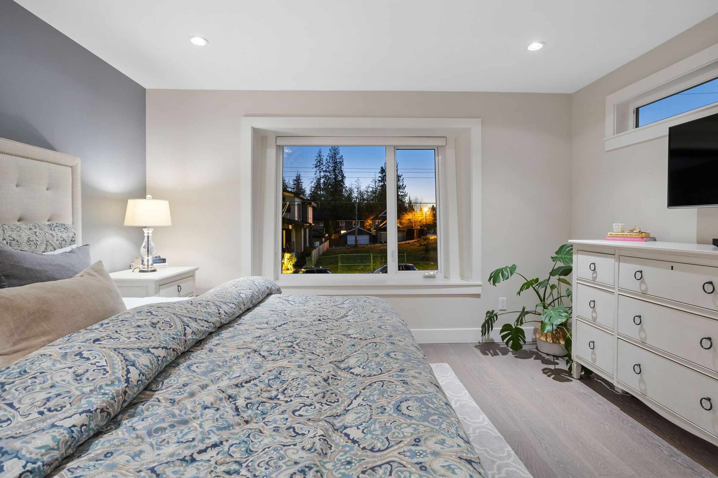 at 604 E 22nd, Boulevard, North Vancouver