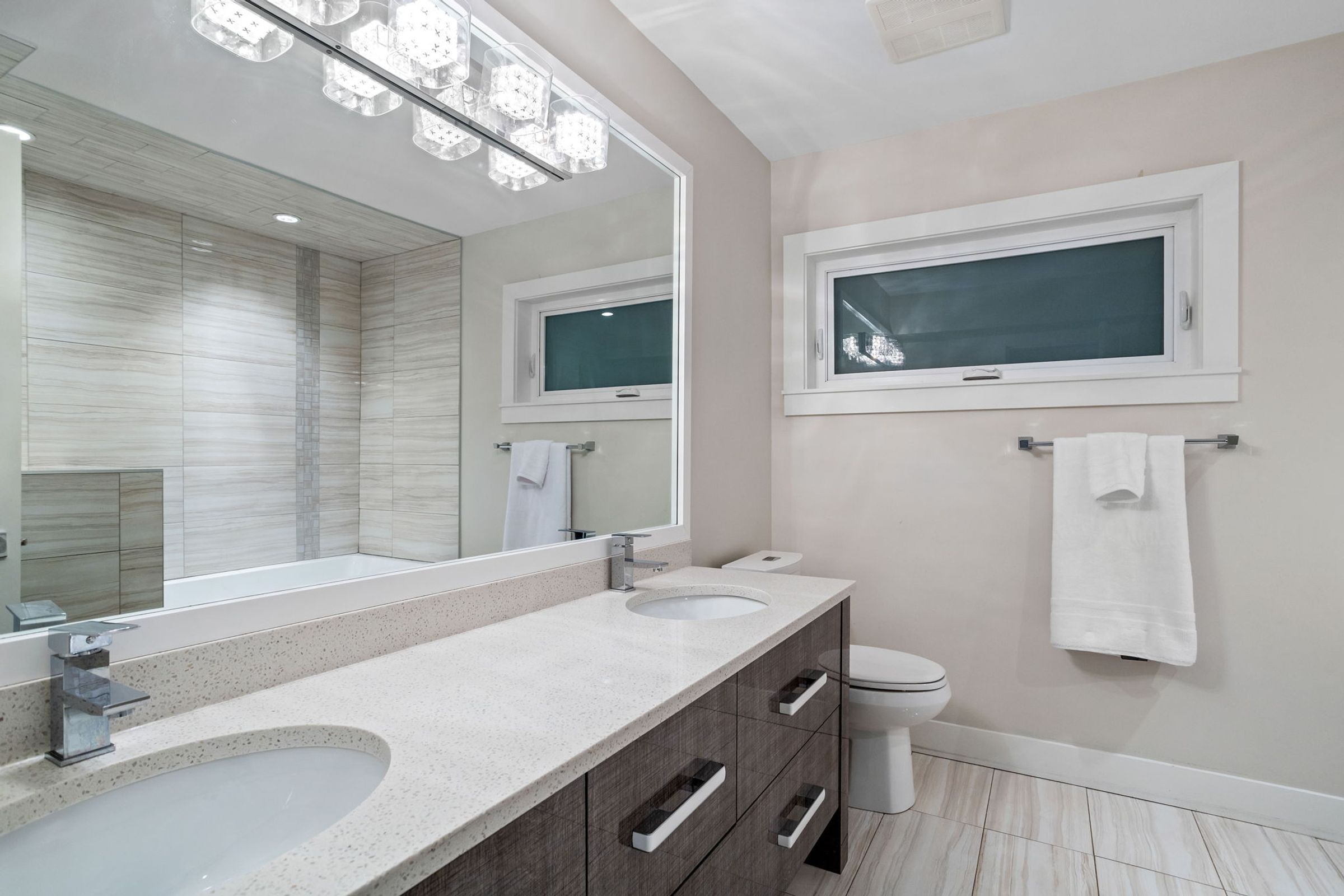 at 604 E 22nd, Boulevard, North Vancouver
