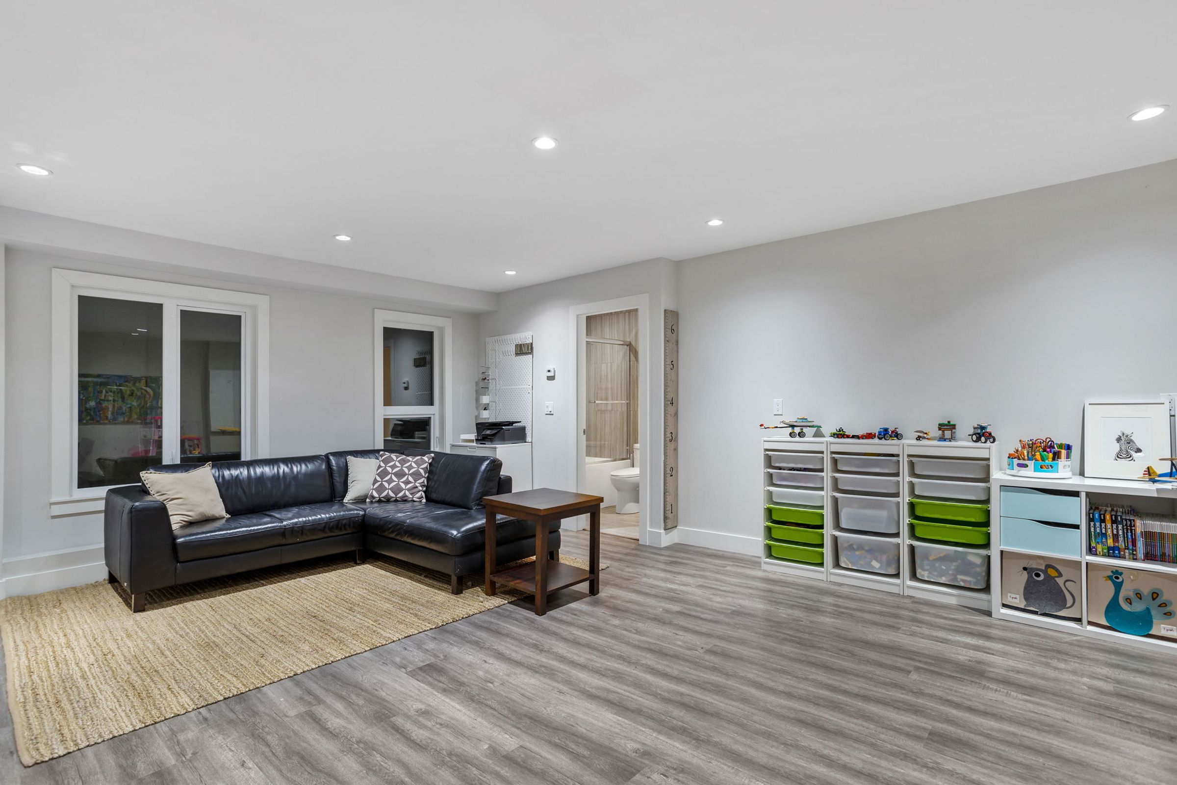 at 604 E 22nd, Boulevard, North Vancouver