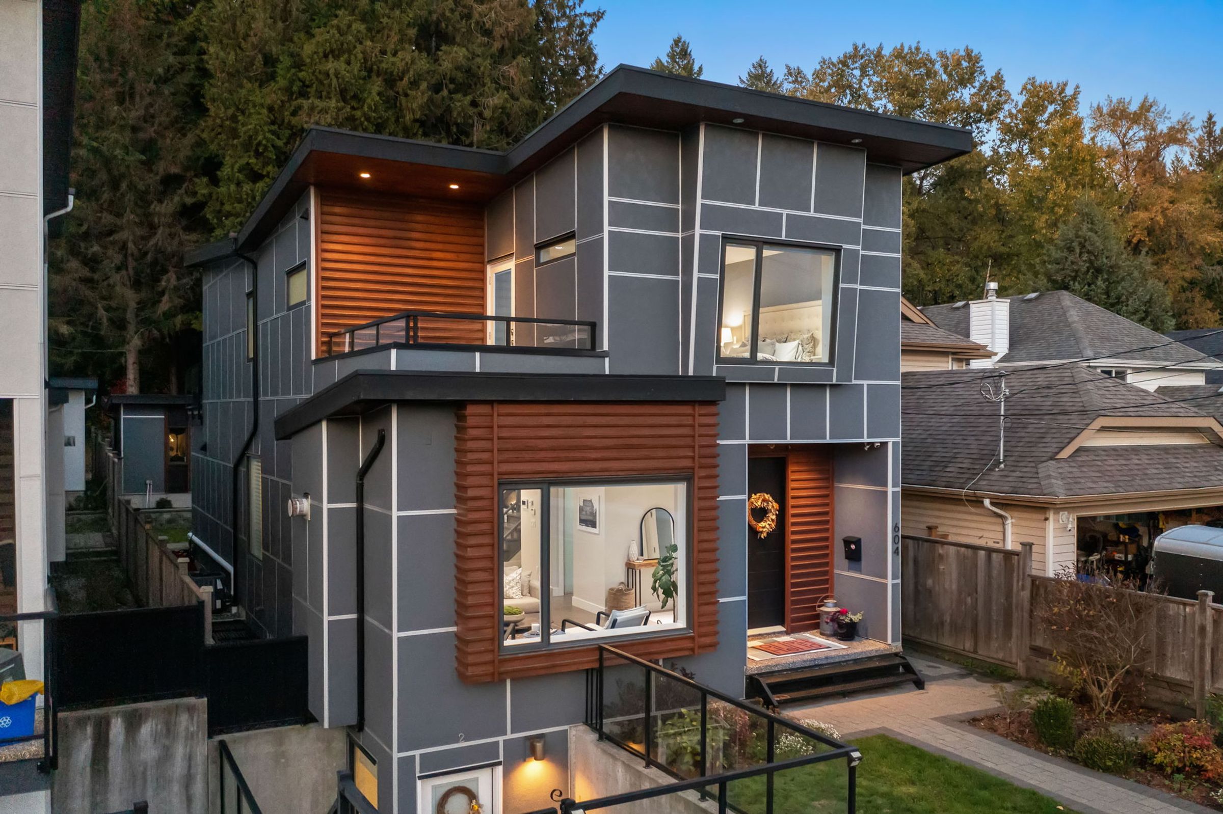 at 604 E 22nd, Boulevard, North Vancouver