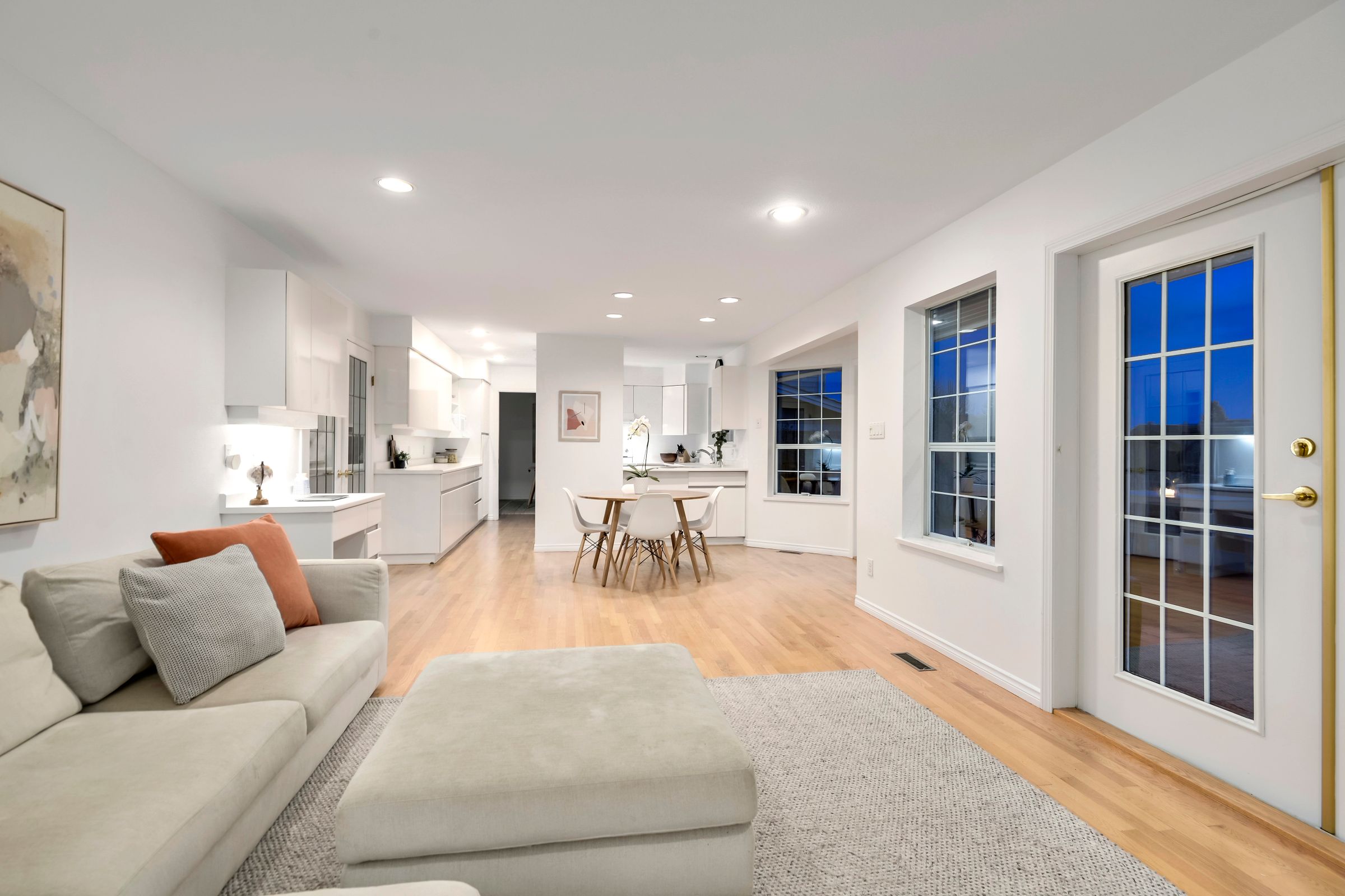 at 2372 Kings Avenue, Dundarave, West Vancouver