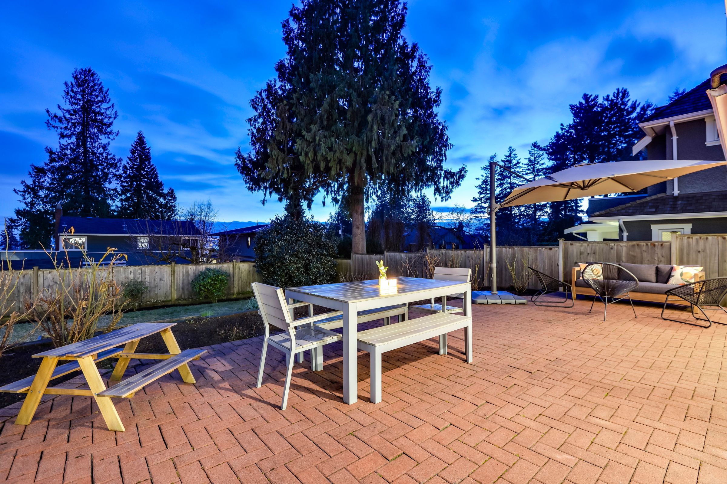 at 2372 Kings Avenue, Dundarave, West Vancouver
