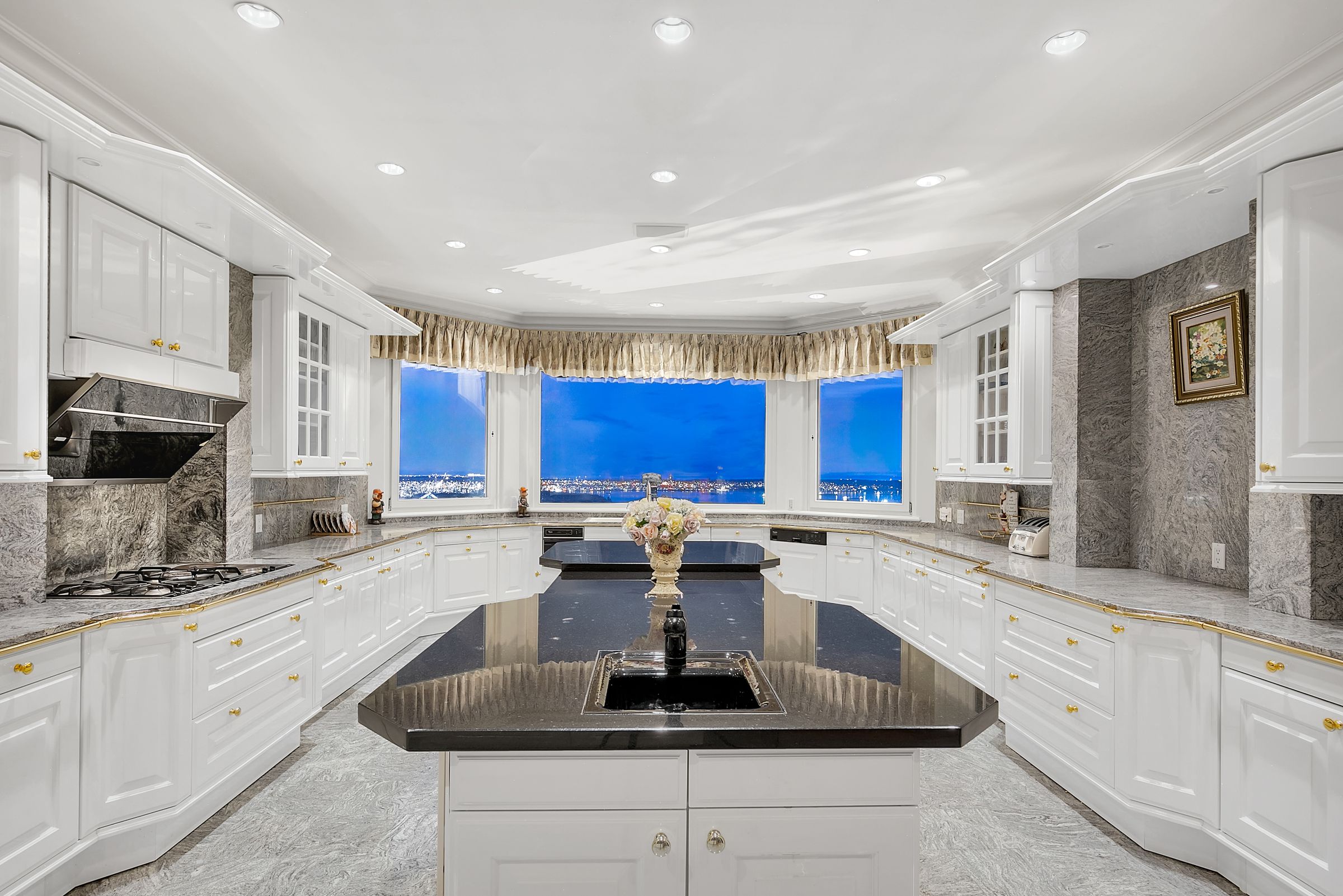 at 965 King Georges Way, British Properties, West Vancouver