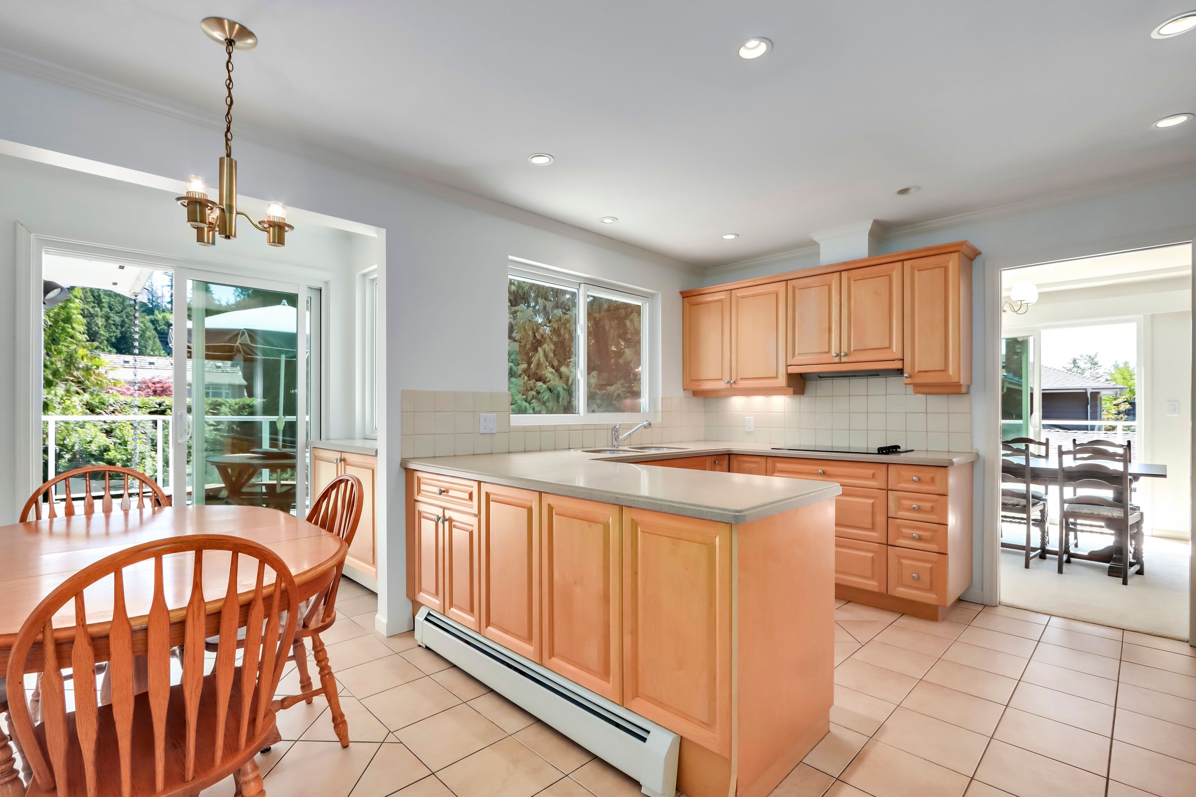 at 4708 Caulfeild Drive, Caulfeild, West Vancouver
