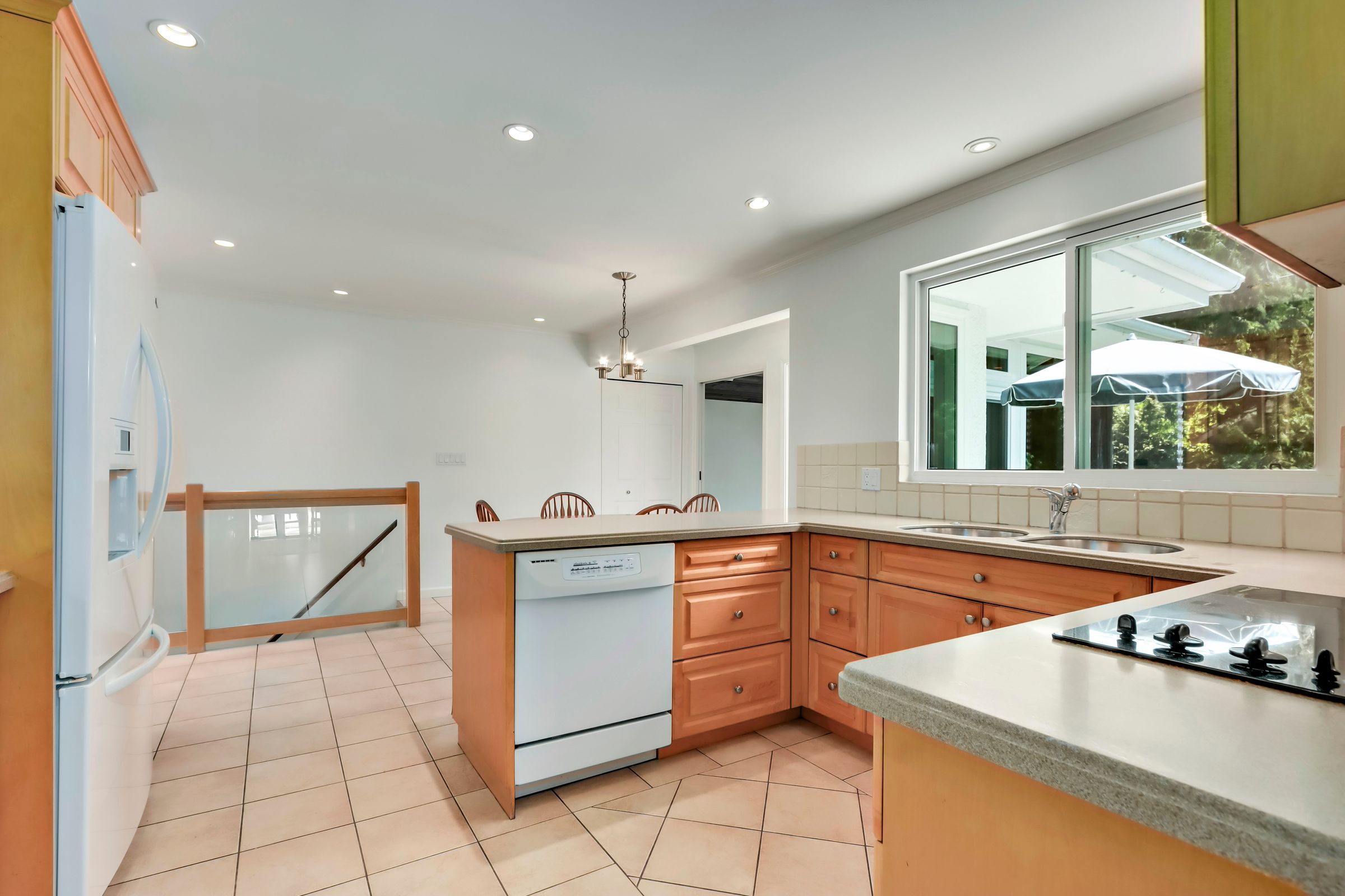 at 4708 Caulfeild Drive, Caulfeild, West Vancouver