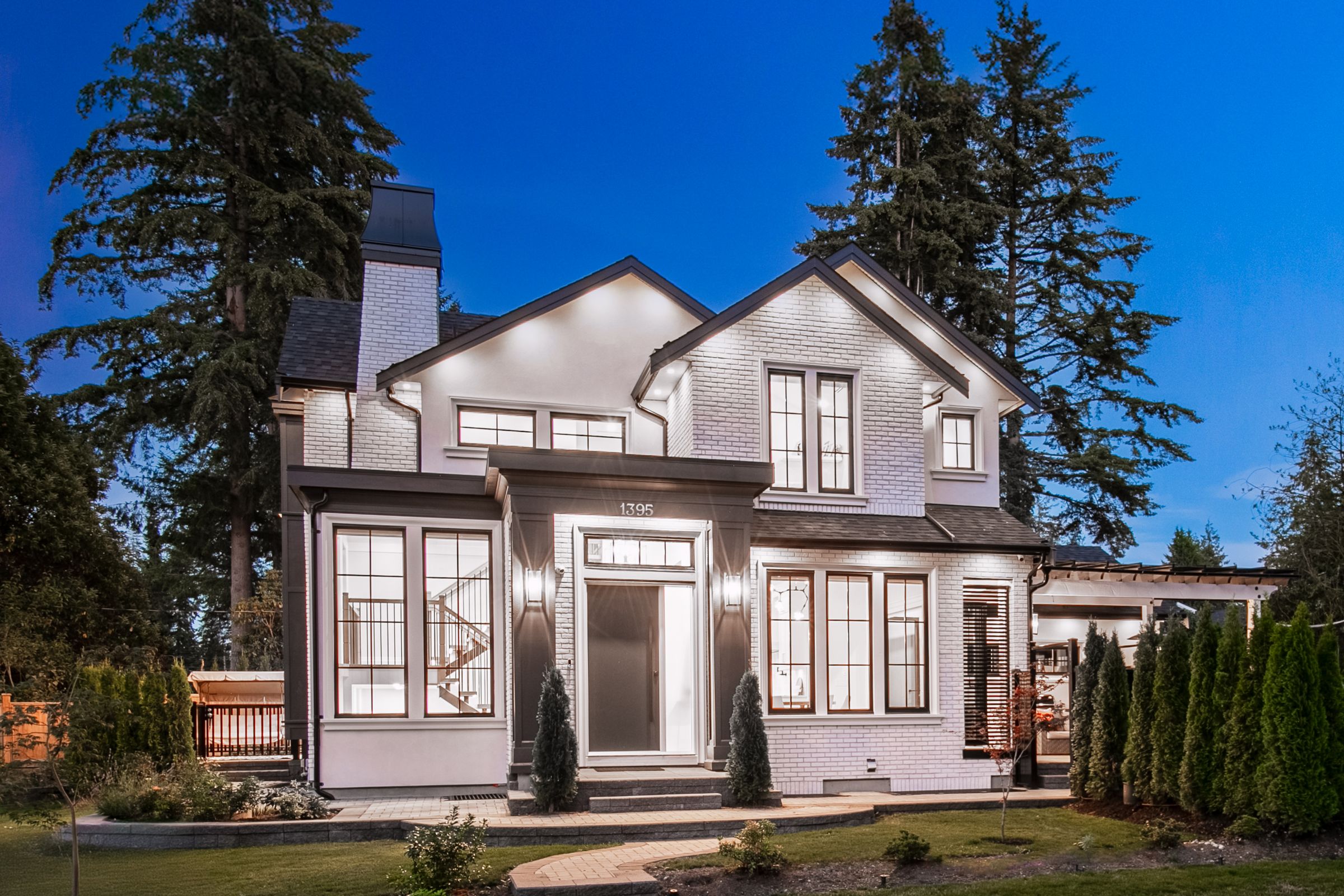at 1395 W 21st Street, Pemberton Heights, North Vancouver