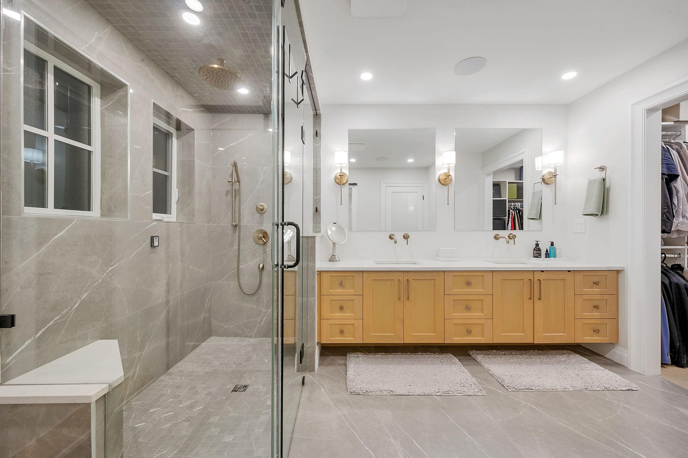 at 1395 W 21st Street, Pemberton Heights, North Vancouver