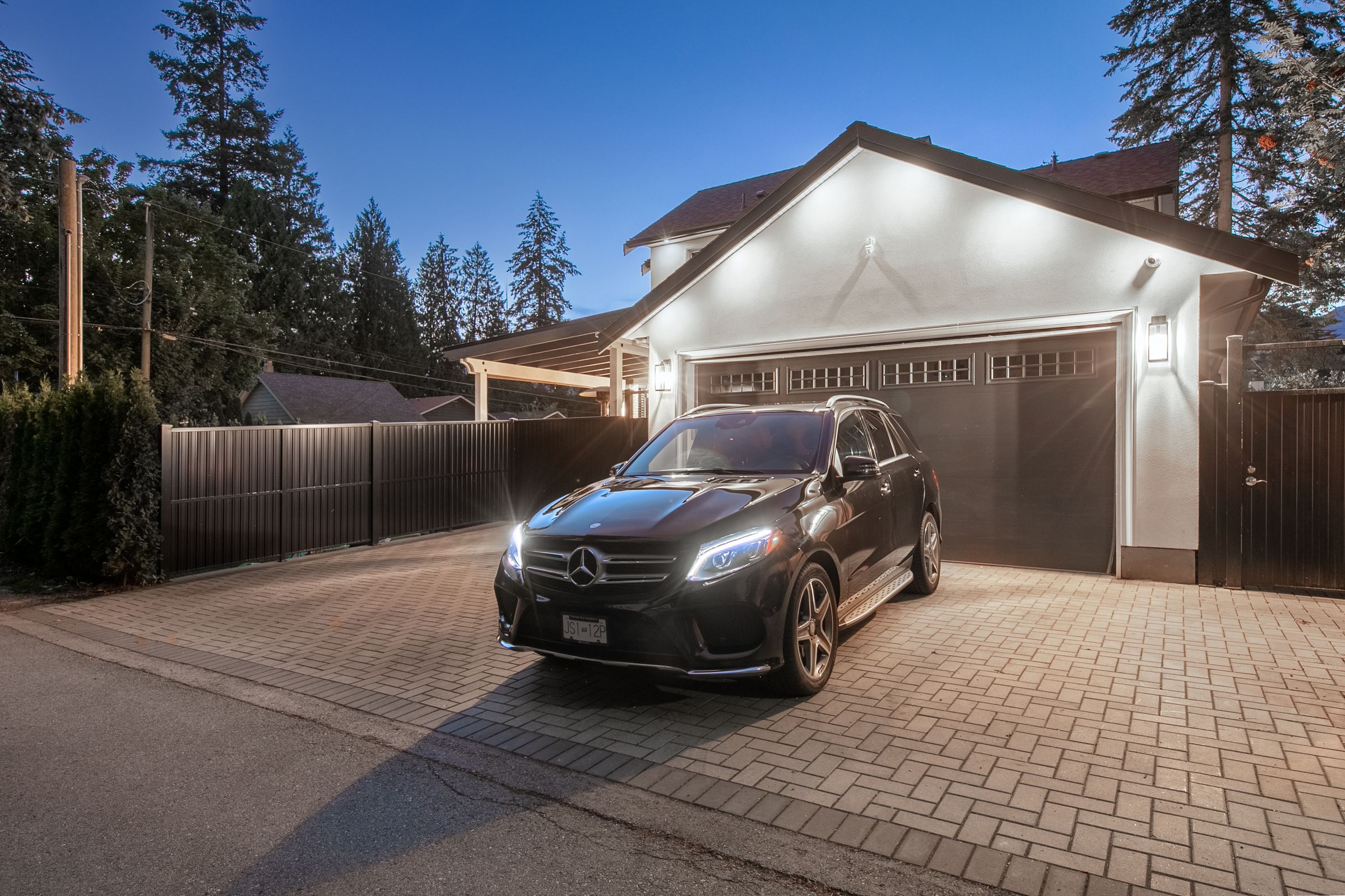 at 1395 W 21st Street, Pemberton Heights, North Vancouver