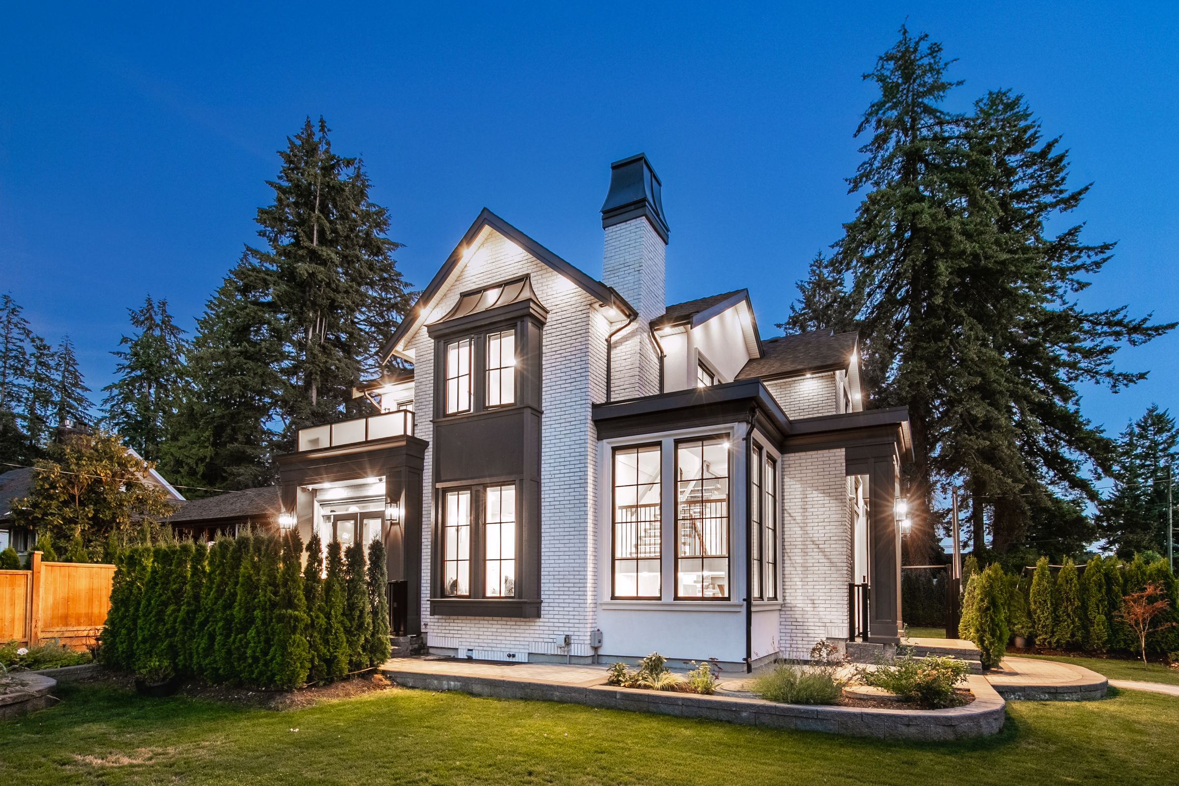 at 1395 W 21st Street, Pemberton Heights, North Vancouver