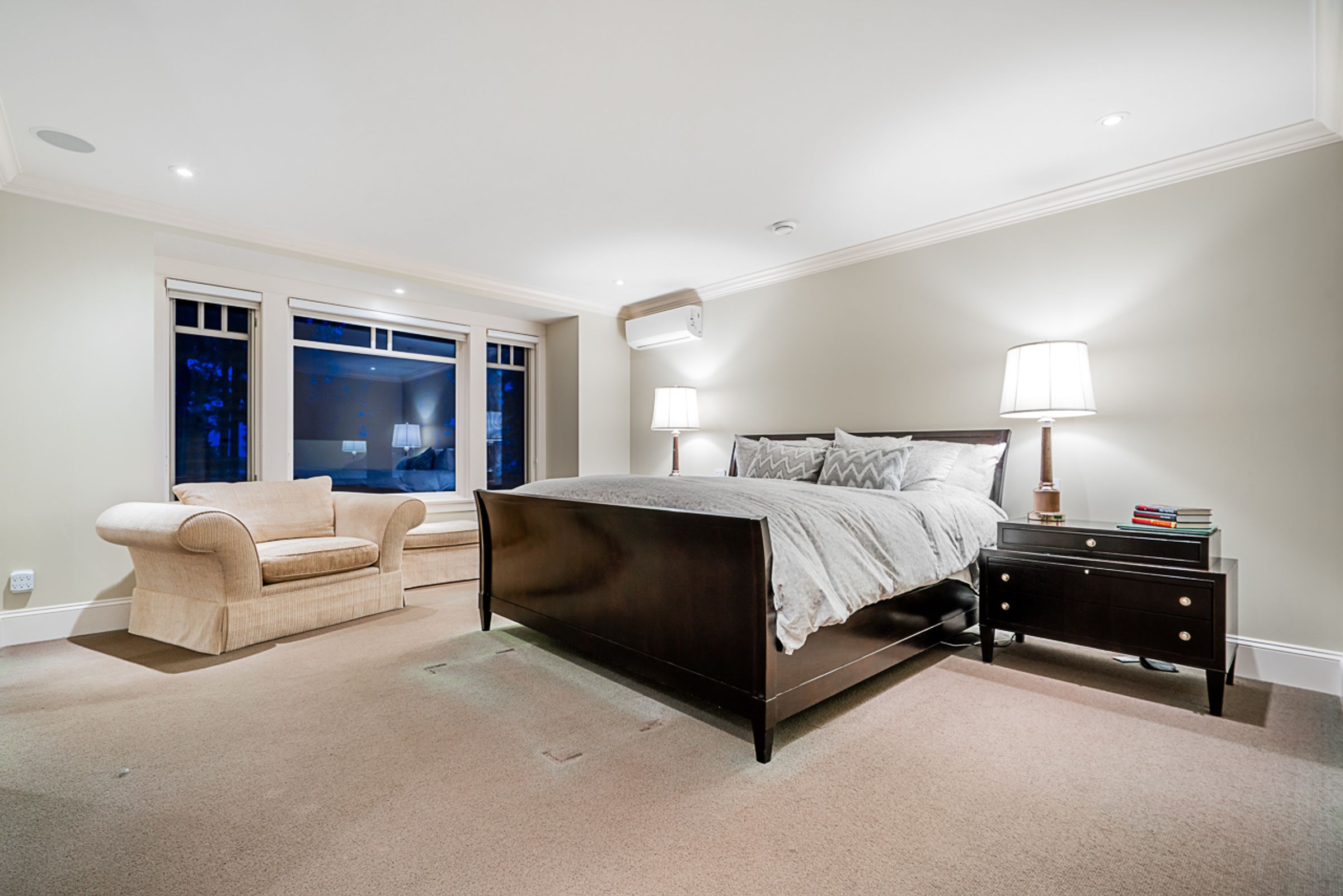 at 4675 Clovelly Walk, Caulfeild, West Vancouver