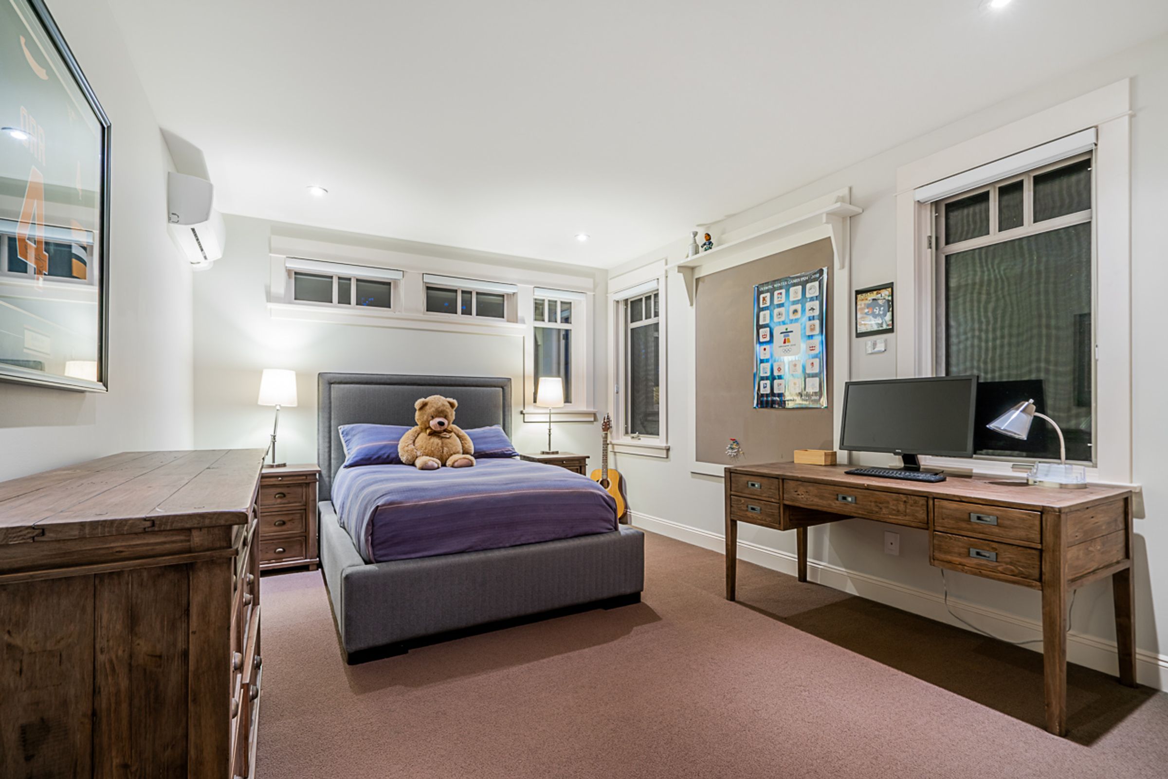 at 4675 Clovelly Walk, Caulfeild, West Vancouver