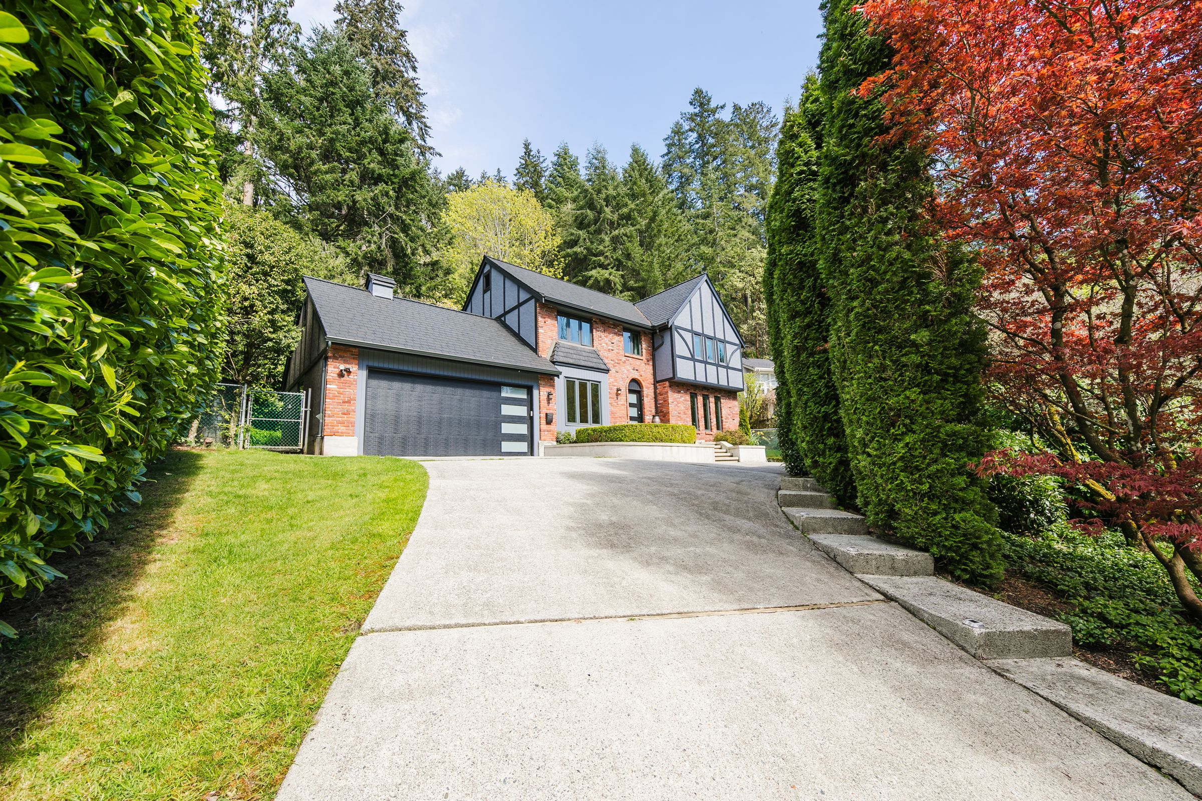 at 5753 Westport Road, Eagle Harbour, West Vancouver