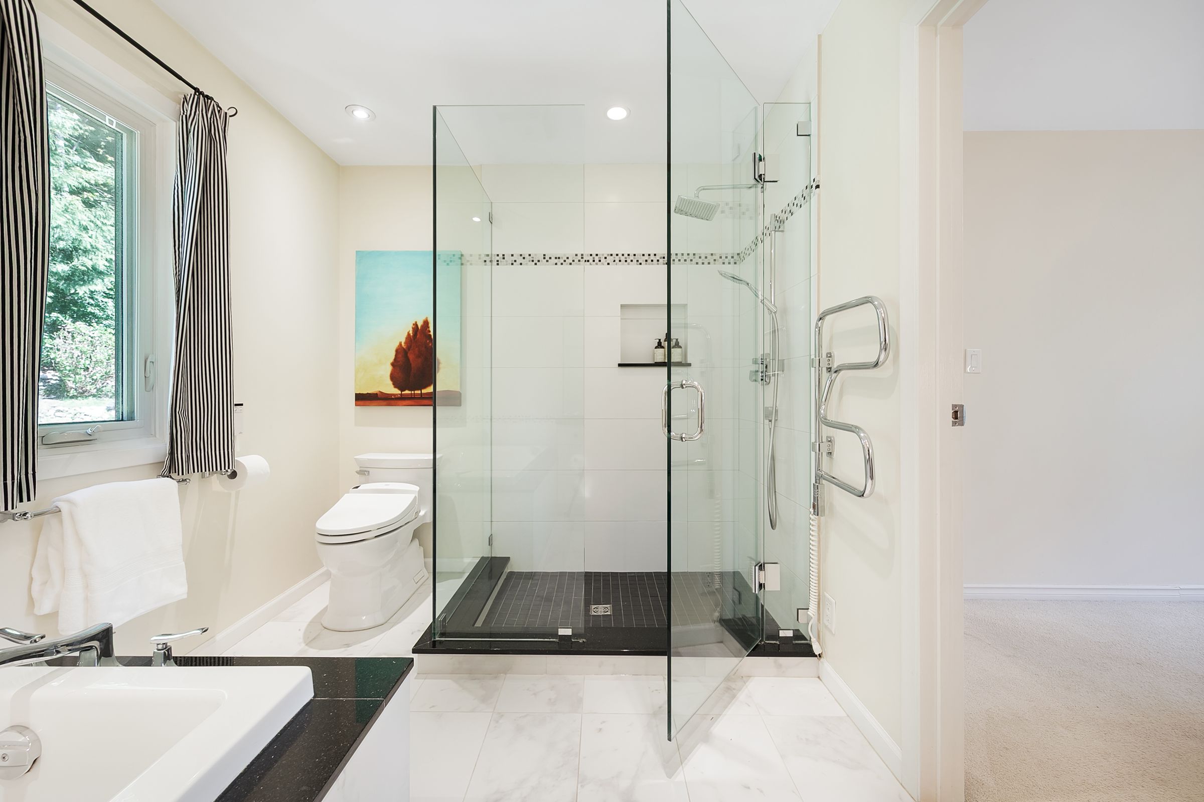 at 5753 Westport Road, Eagle Harbour, West Vancouver