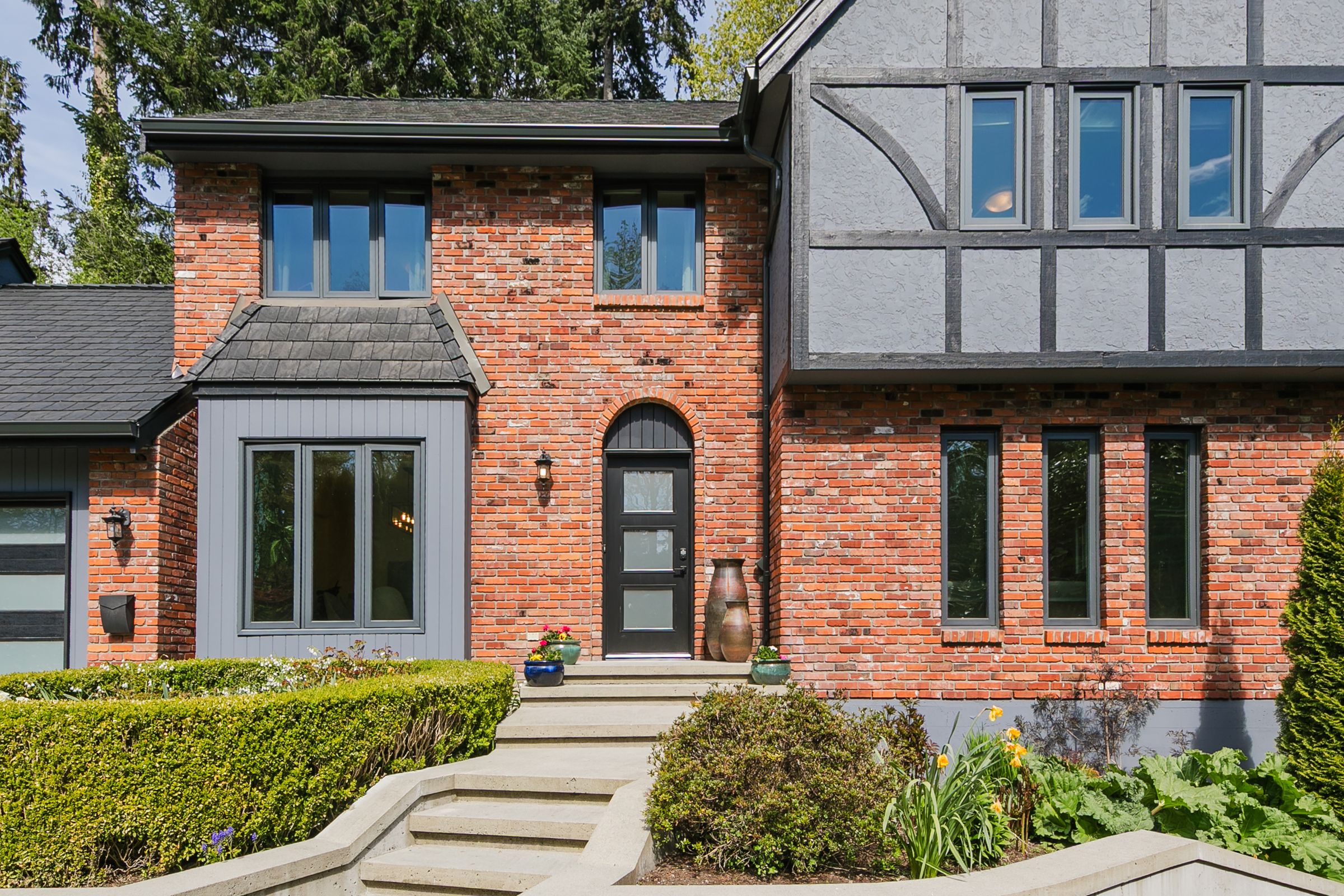at 5753 Westport Road, Eagle Harbour, West Vancouver
