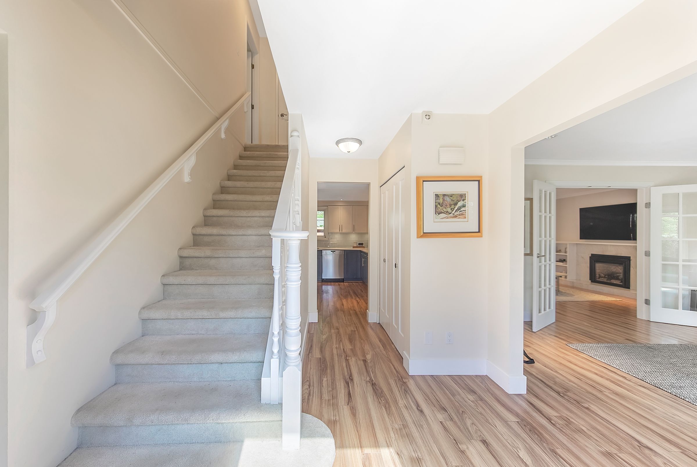 at 5753 Westport Road, Eagle Harbour, West Vancouver