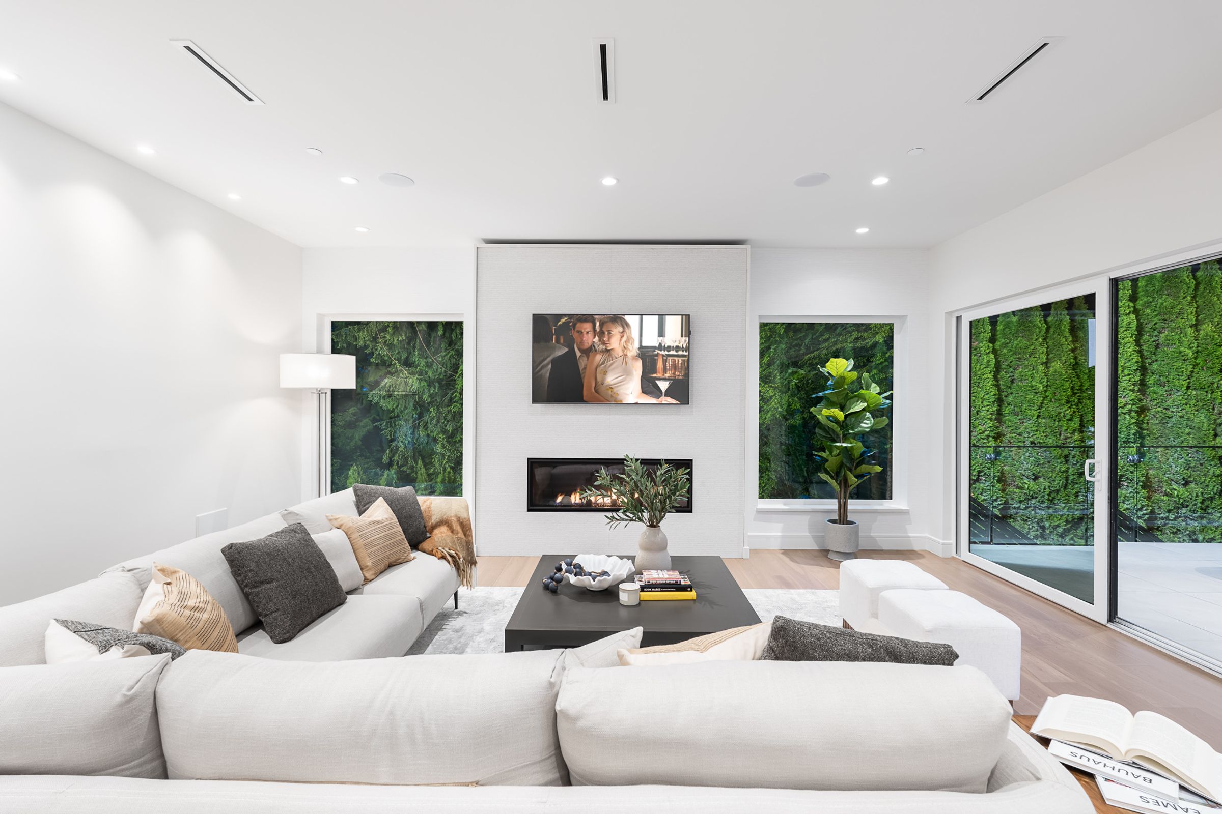 at 360 Southborough Drive, British Properties, West Vancouver