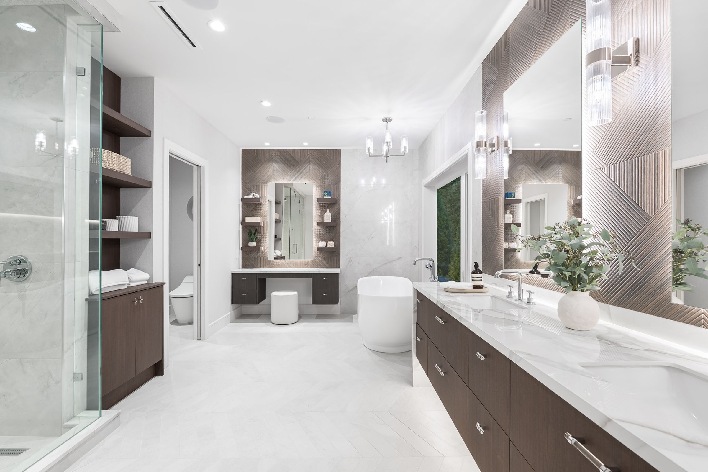 at 360 Southborough Drive, British Properties, West Vancouver