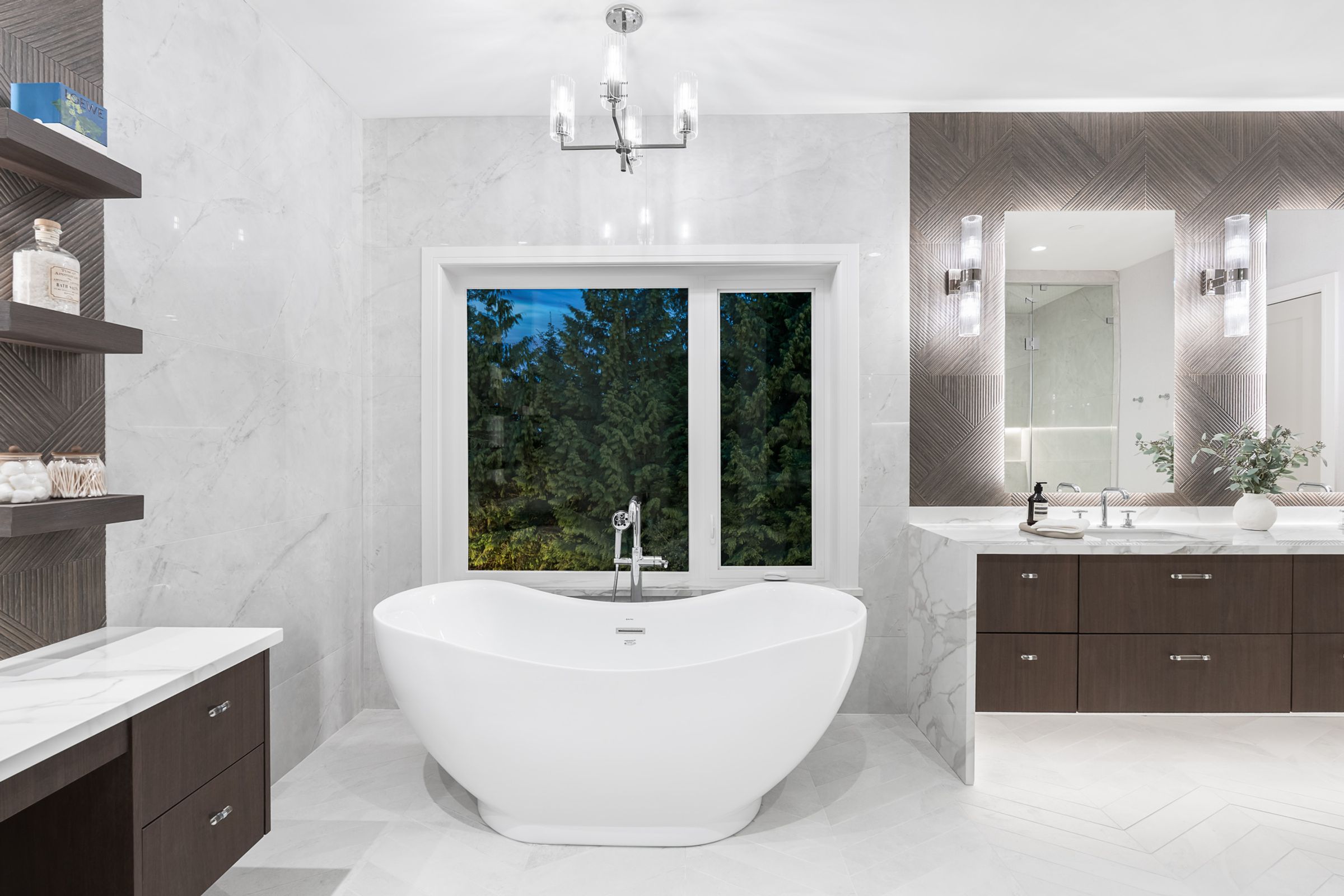 at 360 Southborough Drive, British Properties, West Vancouver