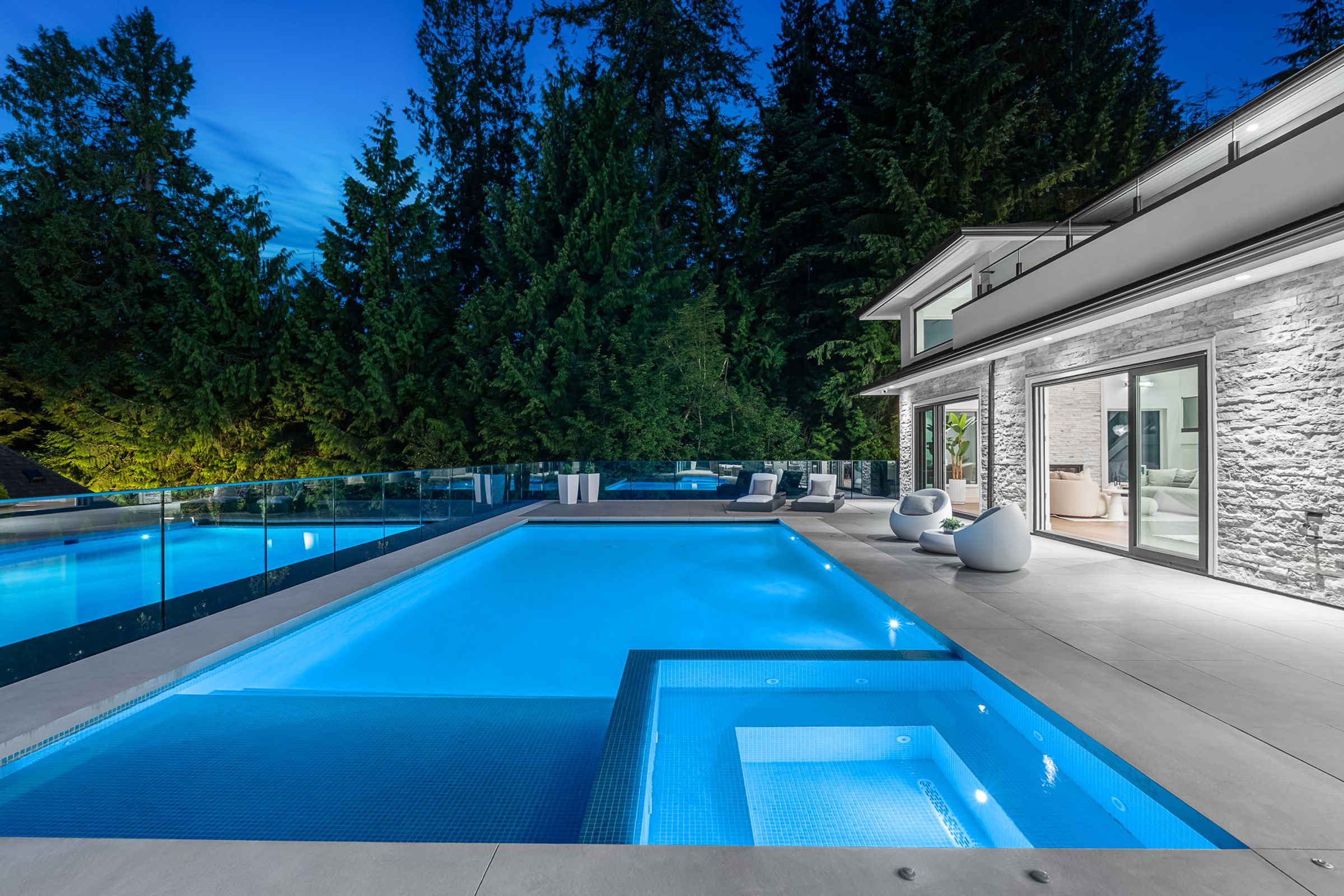 at 360 Southborough Drive, British Properties, West Vancouver