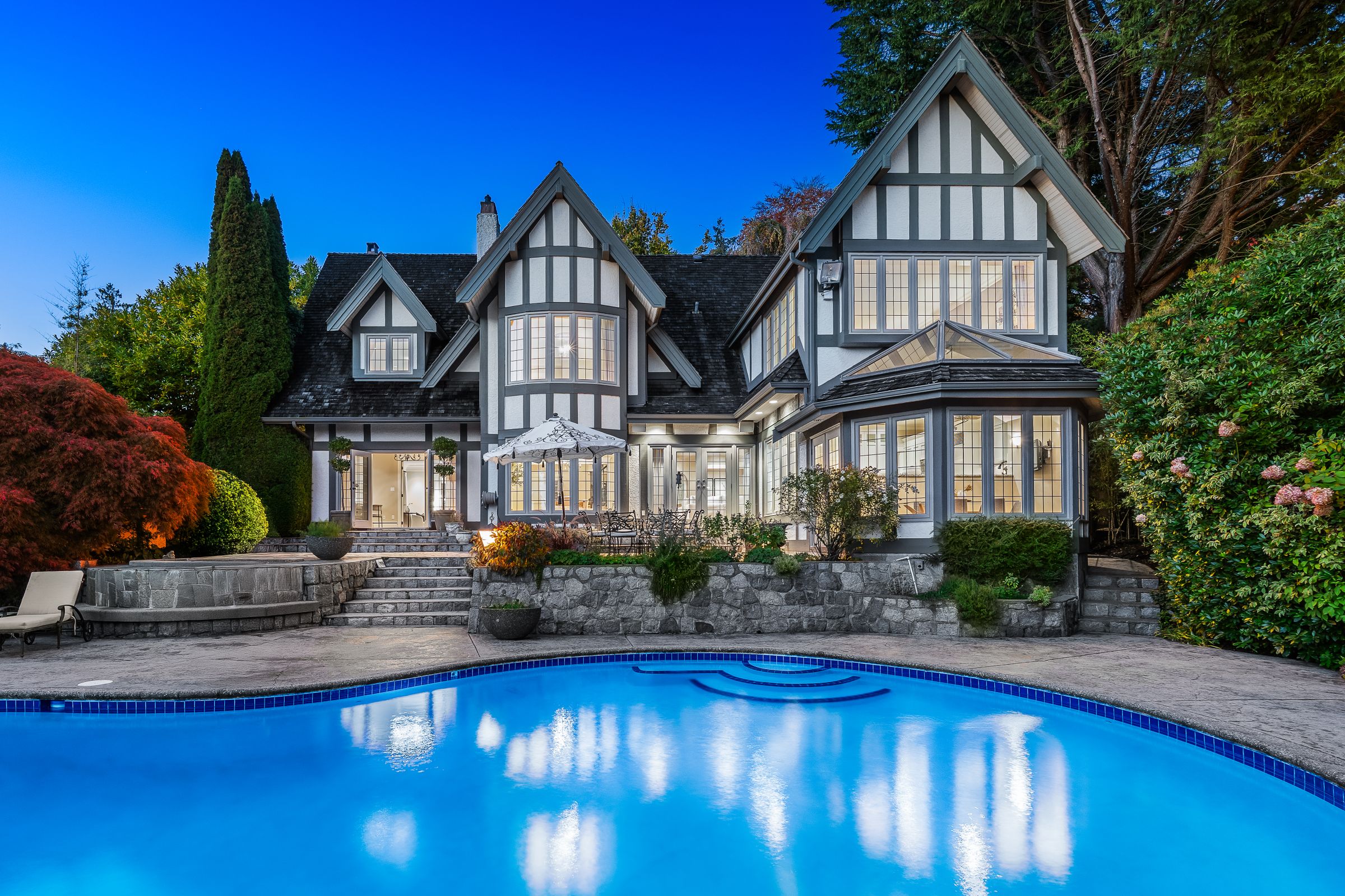  at 2716 W 49th Avenue, Southlands, Vancouver West