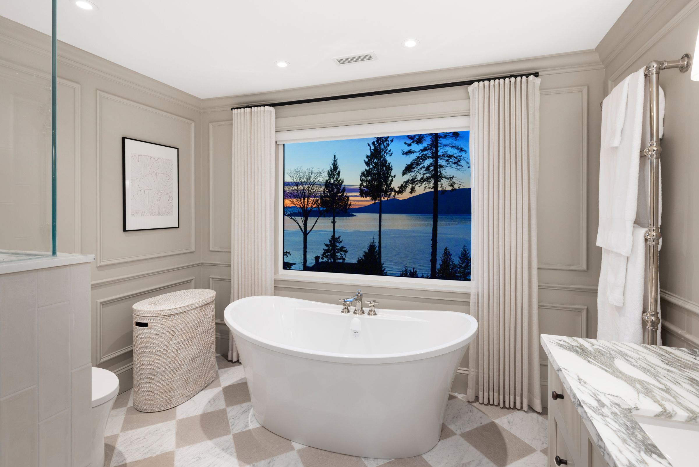  at 5450 Marine Drive, Caulfeild, West Vancouver