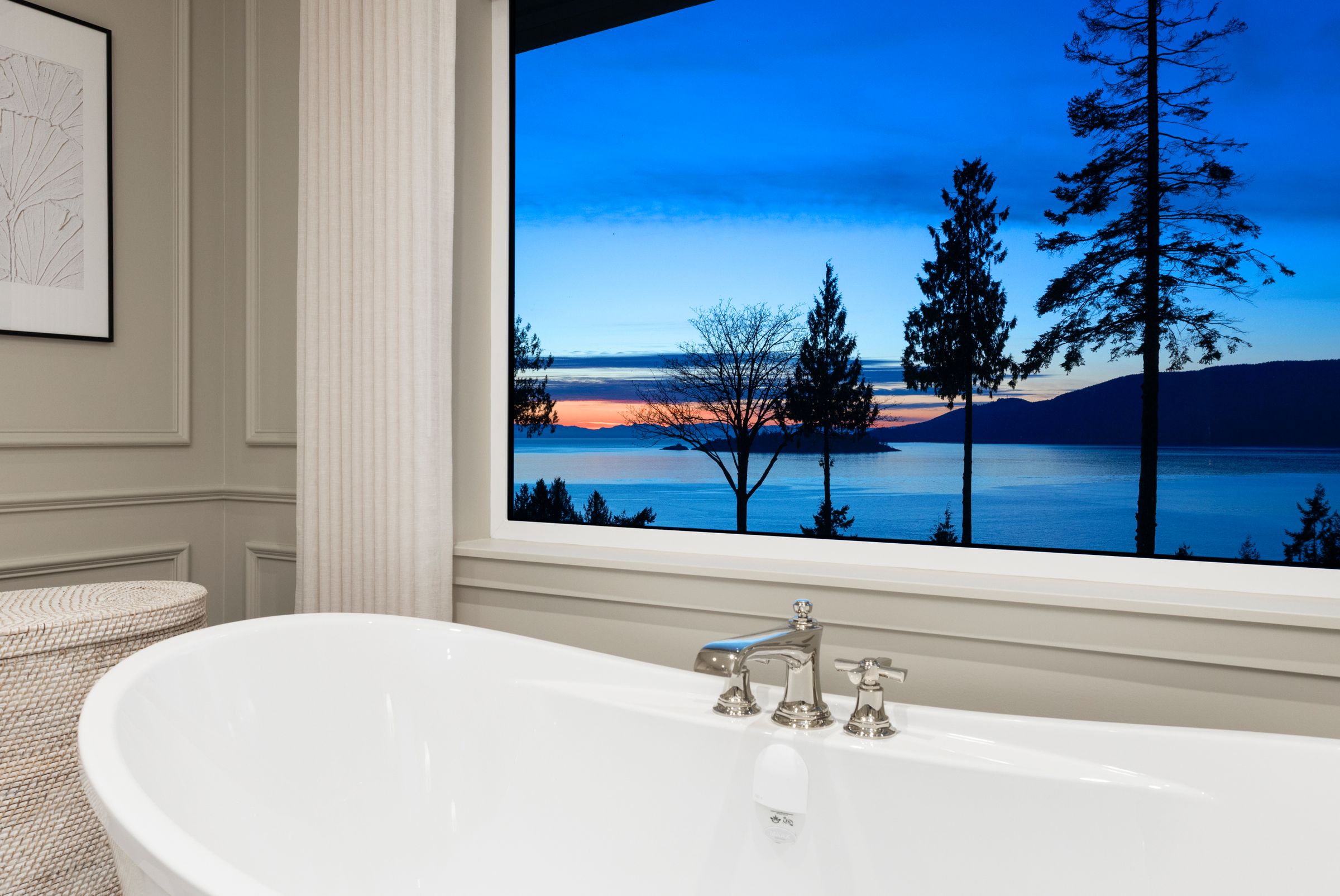  at 5450 Marine Drive, Caulfeild, West Vancouver