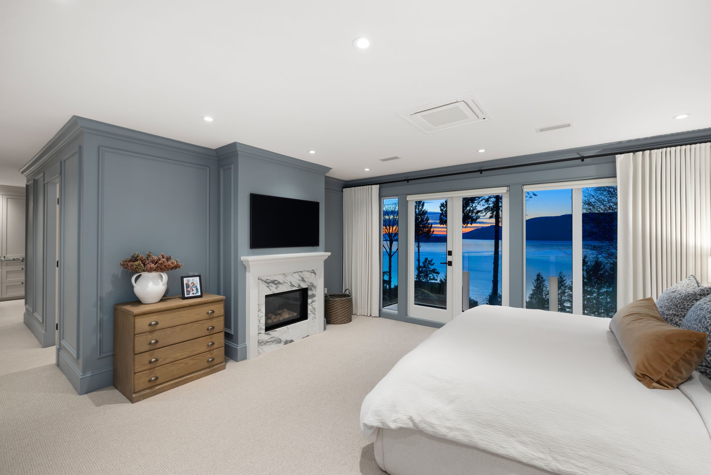  at 5450 Marine Drive, Caulfeild, West Vancouver