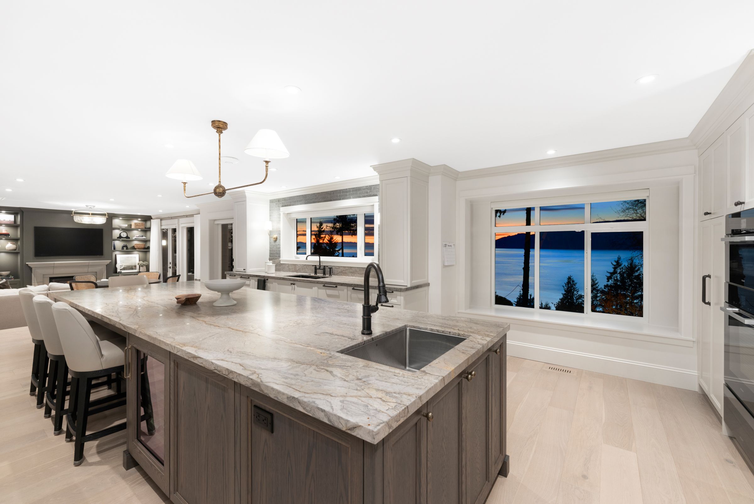  at 5450 Marine Drive, Caulfeild, West Vancouver