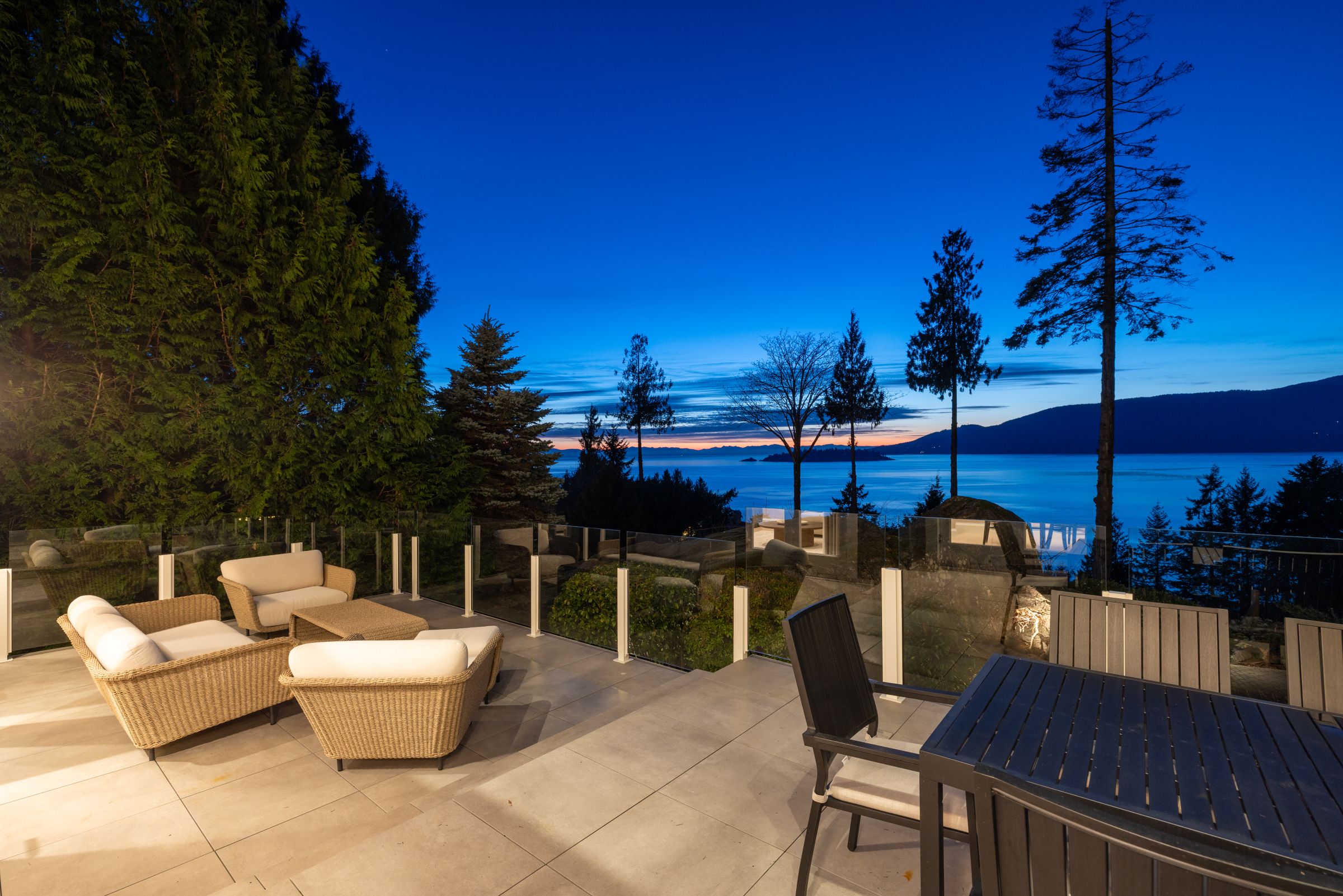  at 5450 Marine Drive, Caulfeild, West Vancouver