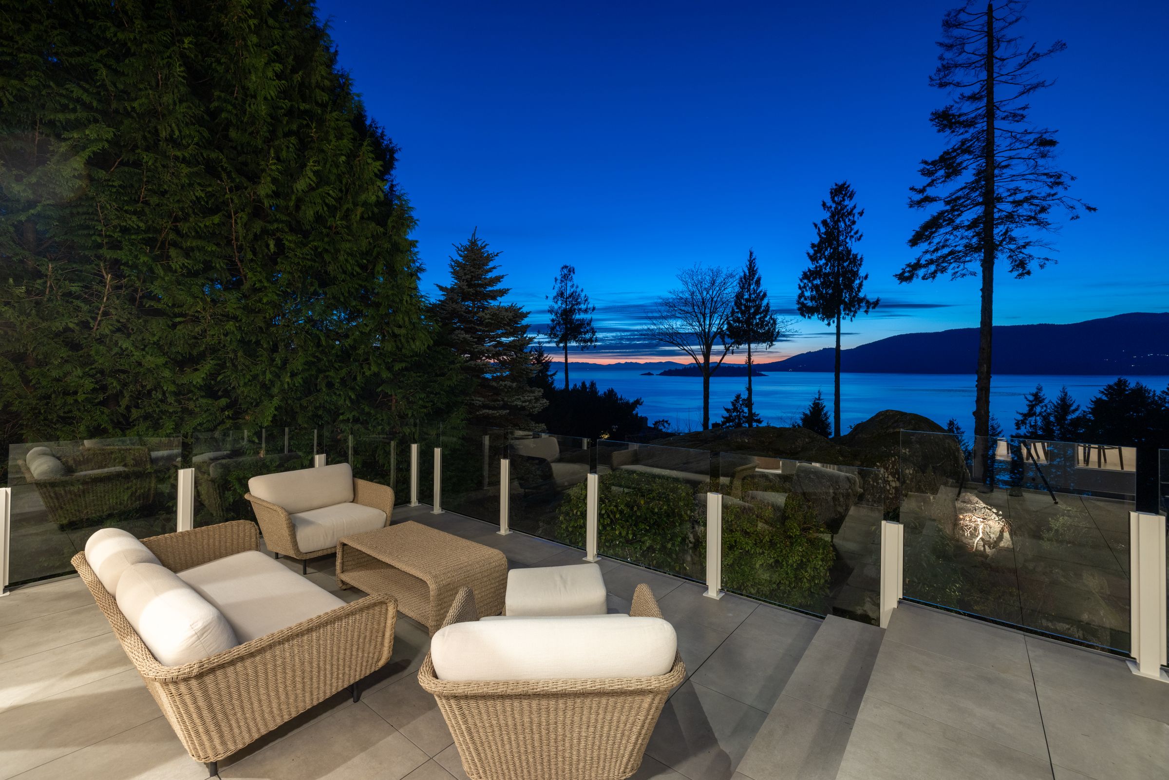  at 5450 Marine Drive, Caulfeild, West Vancouver