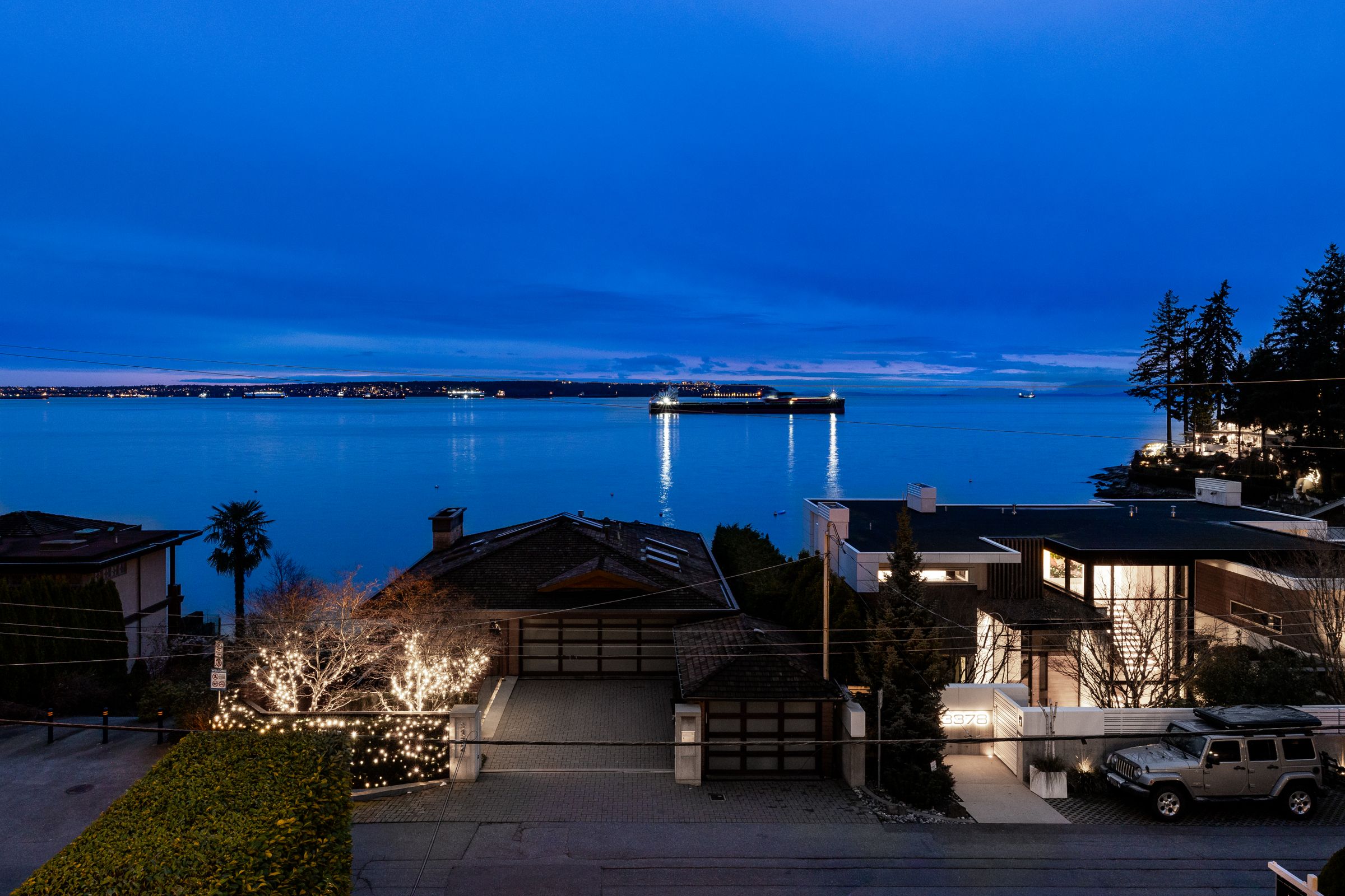  at 3373 Radcliffe Avenue, West Bay, West Vancouver