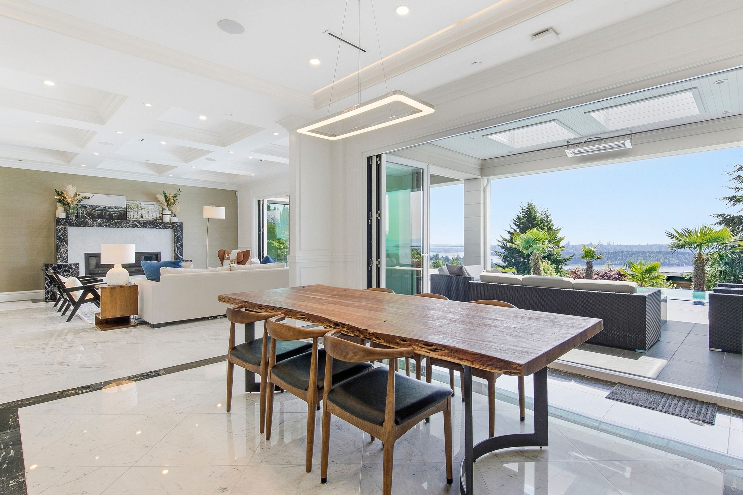  at 1515 Camelot Road, British Properties, West Vancouver